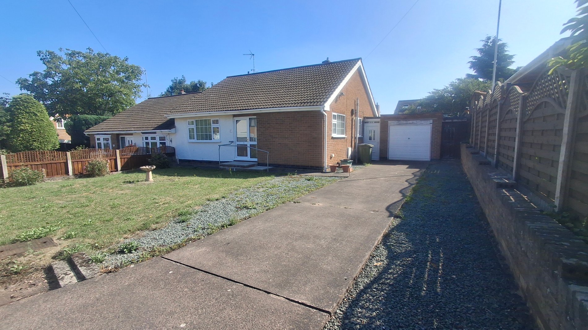 2 bed semi-detached bungalow for sale in Burton Rise, Walesby, NG22  - Property Image 1