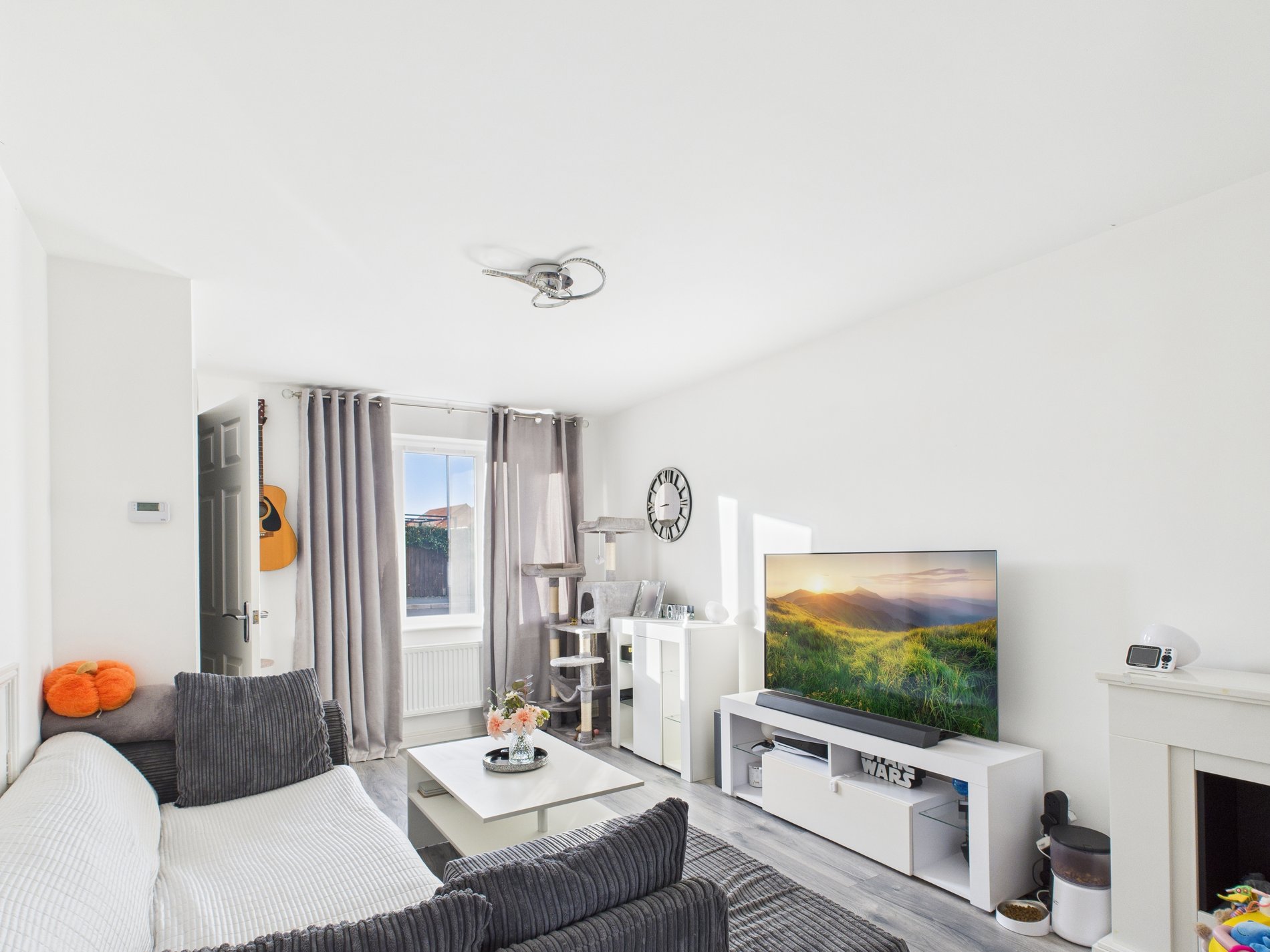 2 bed semi-detached house for sale in Parkgate Close, New Ollerton, NG22  - Property Image 2