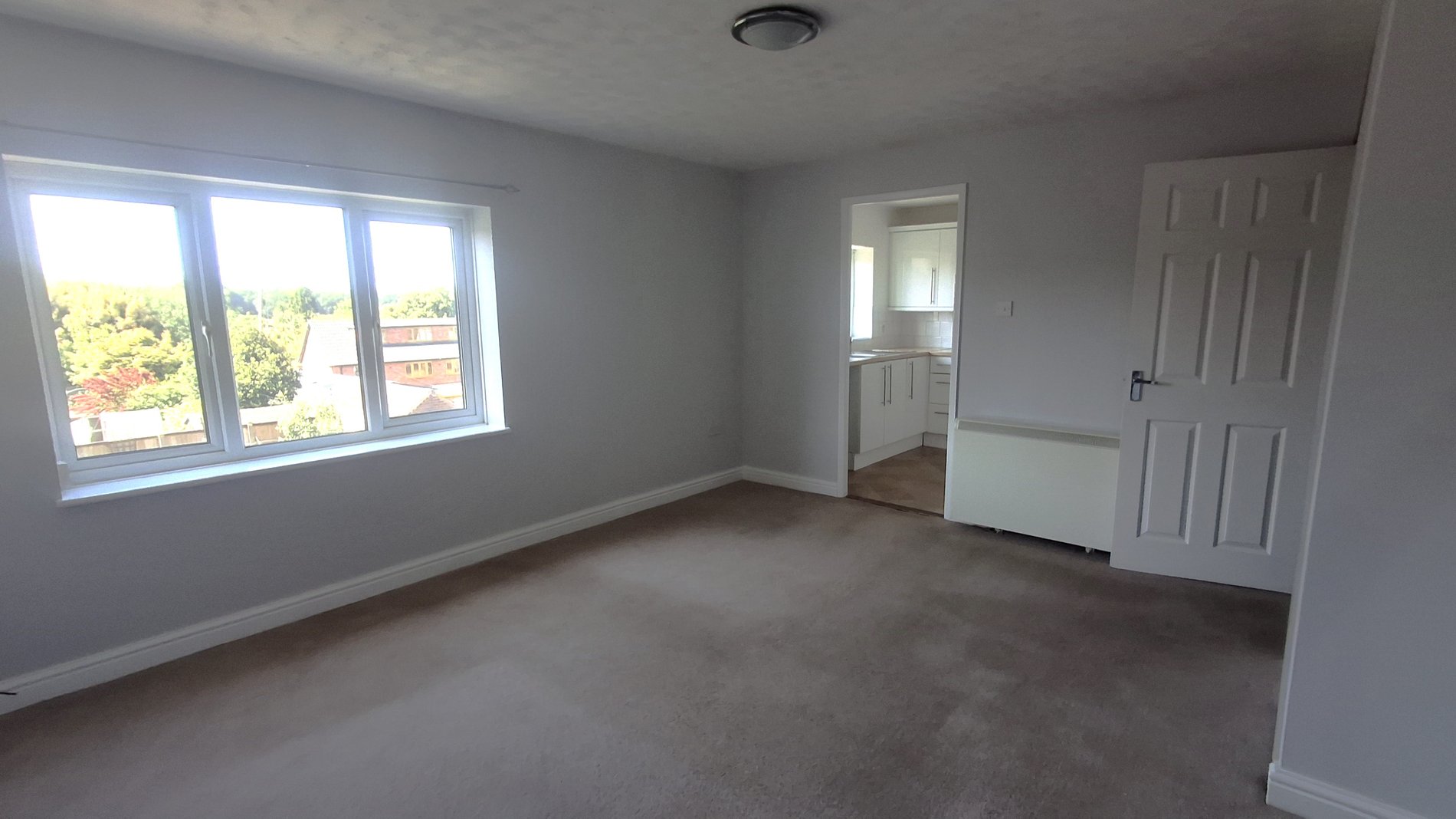 2 bed flat for sale in Church View, Ollerton, NG22  - Property Image 3