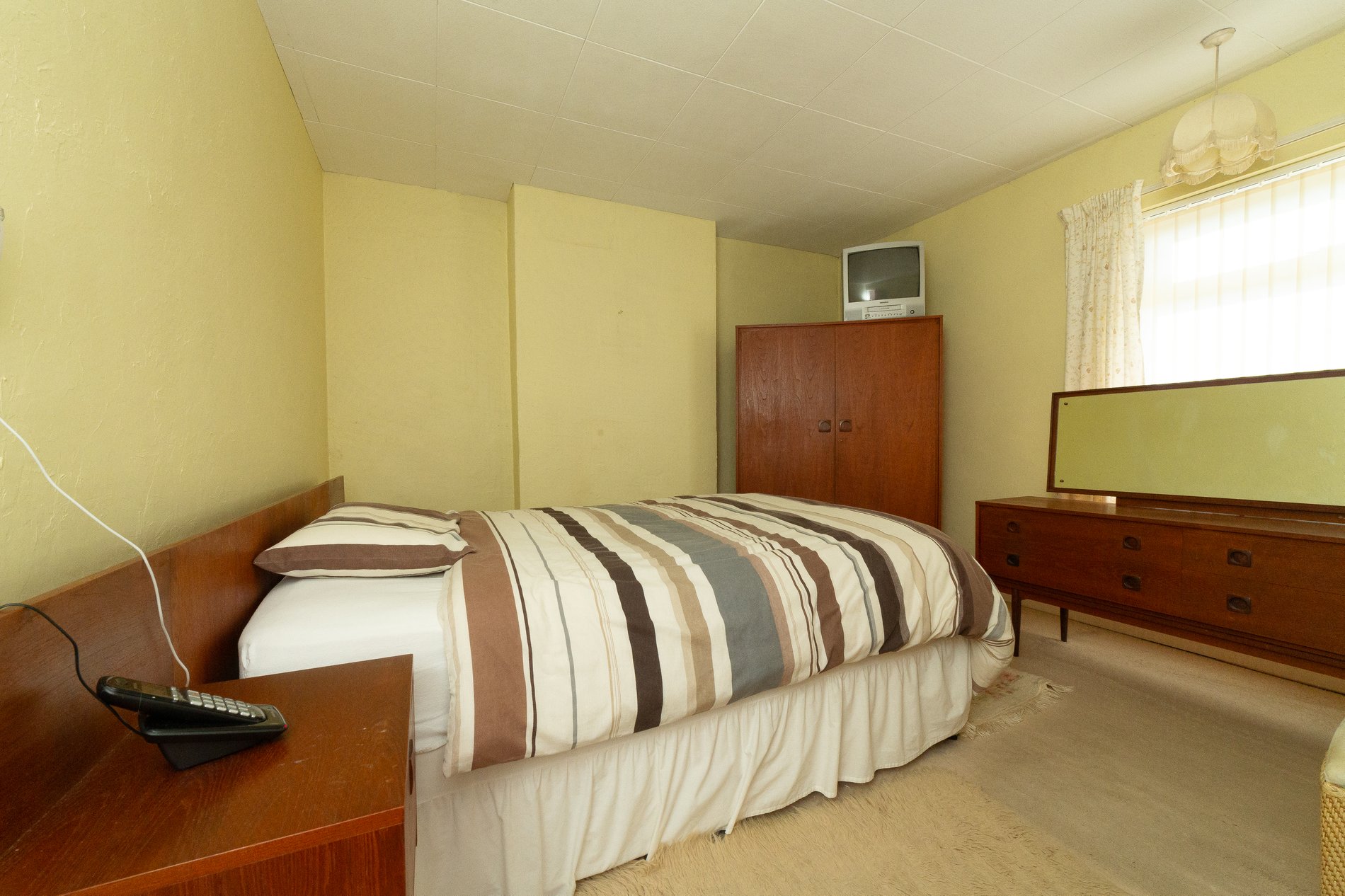 3 bed semi-detached house for sale in Whinney Lane, New Ollerton, NG22  - Property Image 8