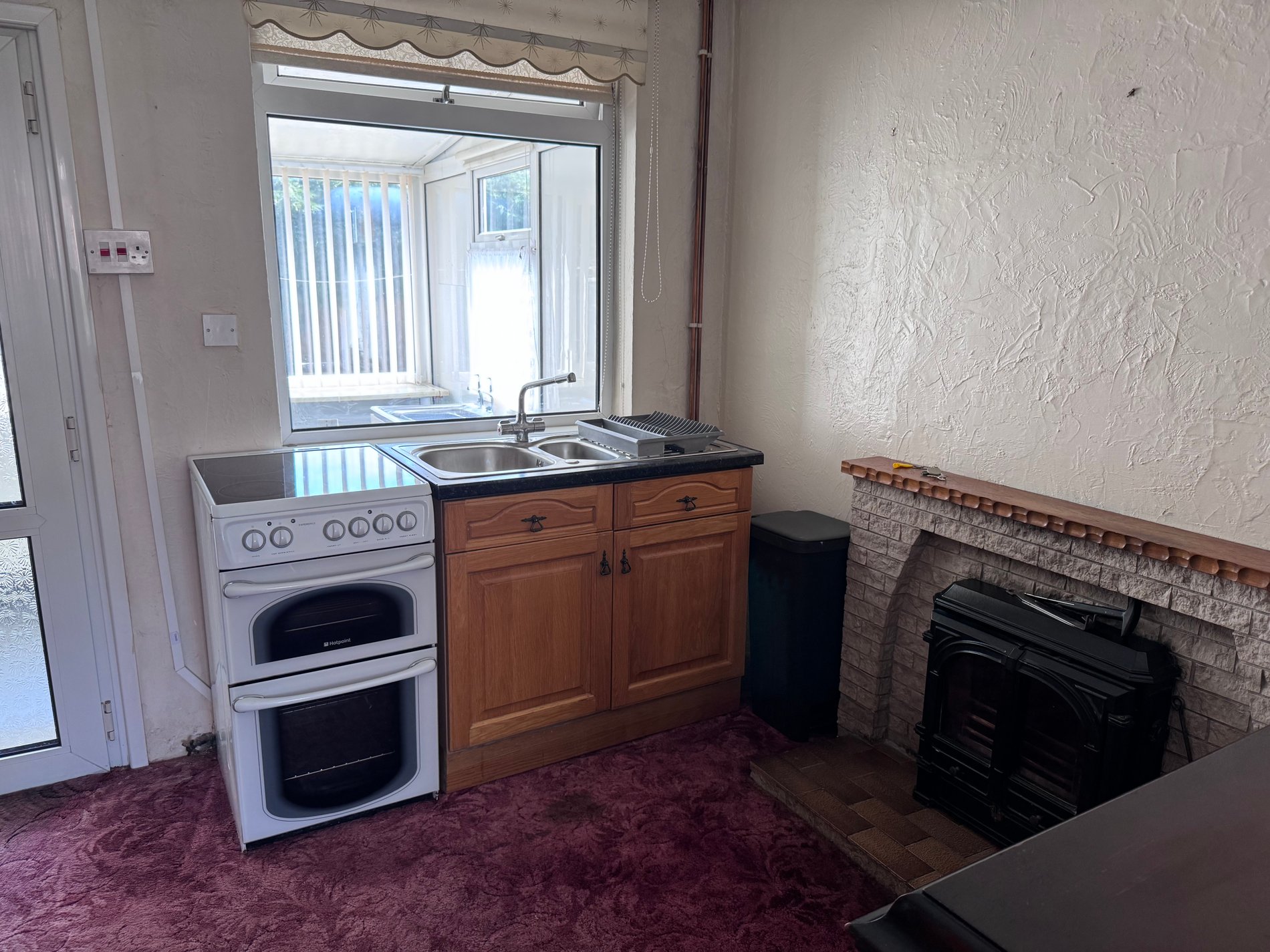 3 bed semi-detached house for sale in Whinney Lane, New Ollerton, NG22  - Property Image 2