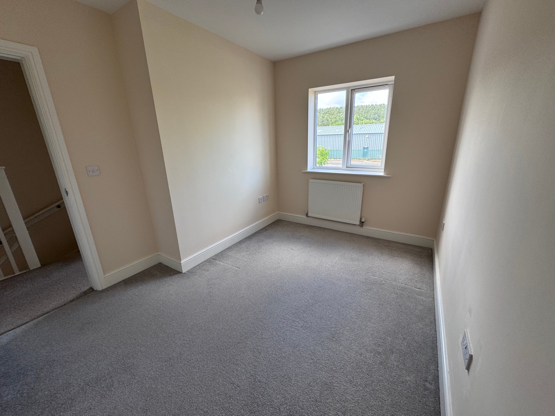 3 bed town house to rent in Faraday Close, Ollerton, NG22  - Property Image 6