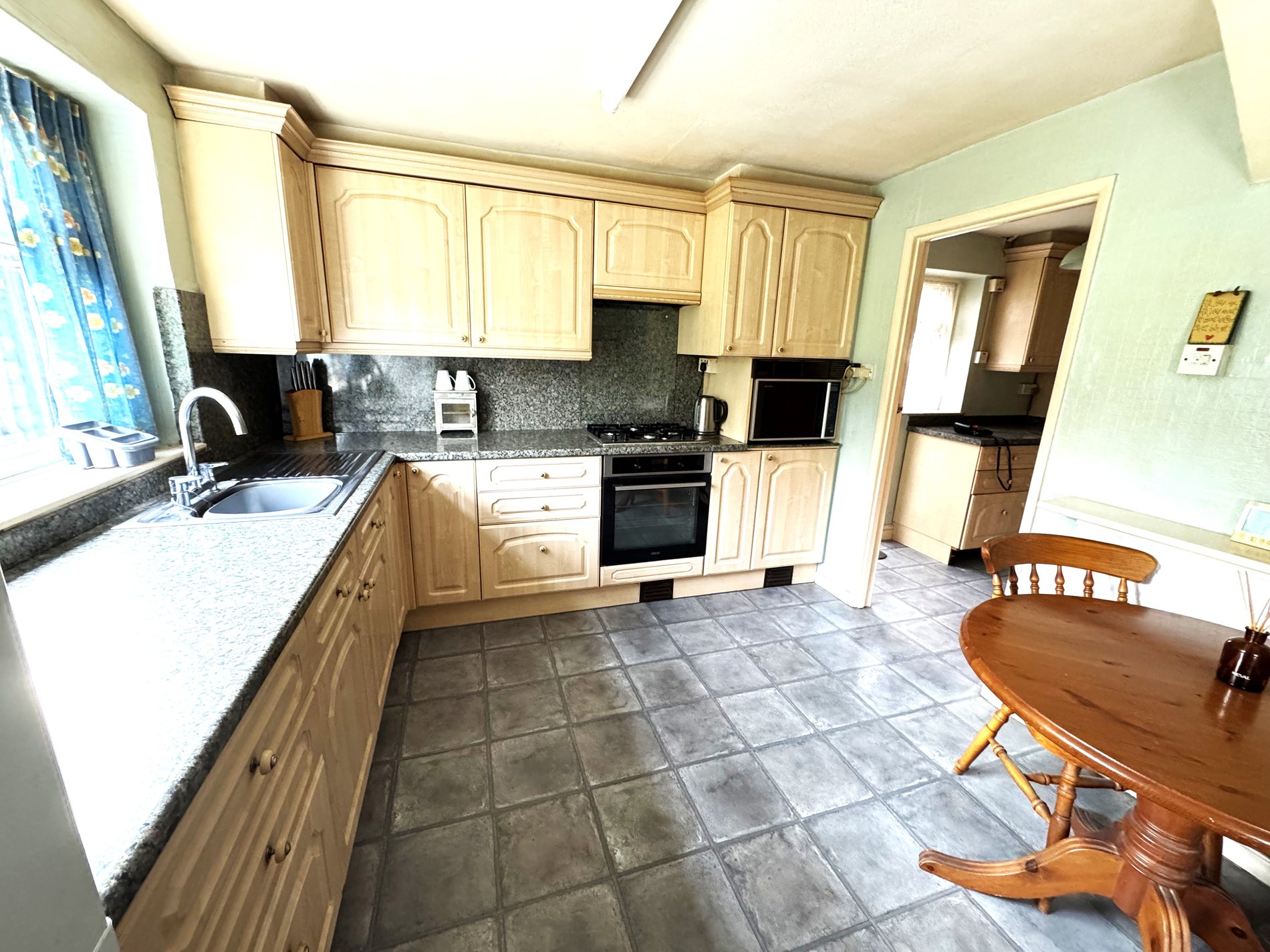3 bed semi-detached house for sale in The Markhams, New Ollerton, NG22  - Property Image 4