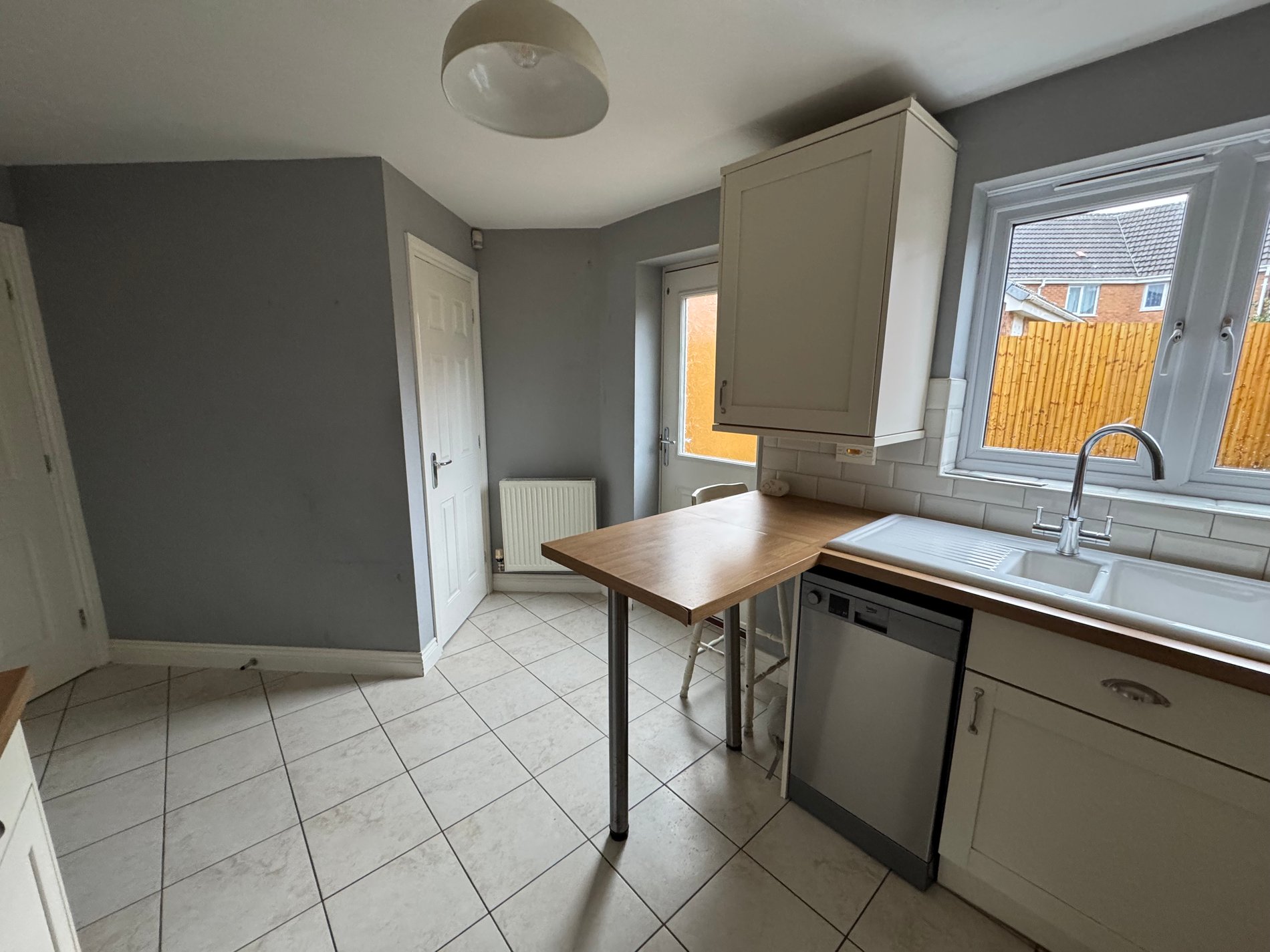 4 bed detached house to rent in Mellors Road, Edwinstowe, NG21  - Property Image 3