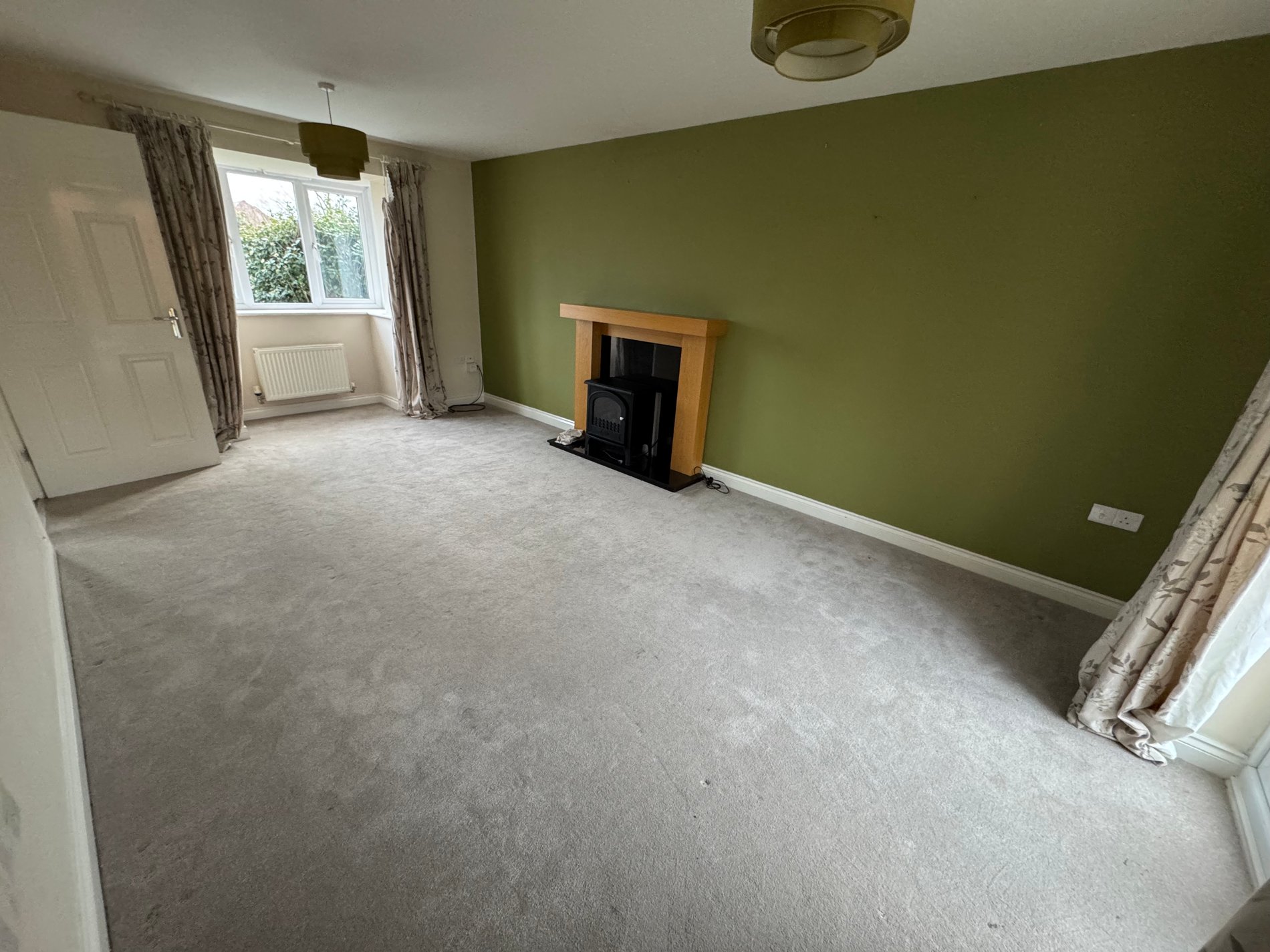 4 bed detached house to rent in Mellors Road, Edwinstowe, NG21  - Property Image 2