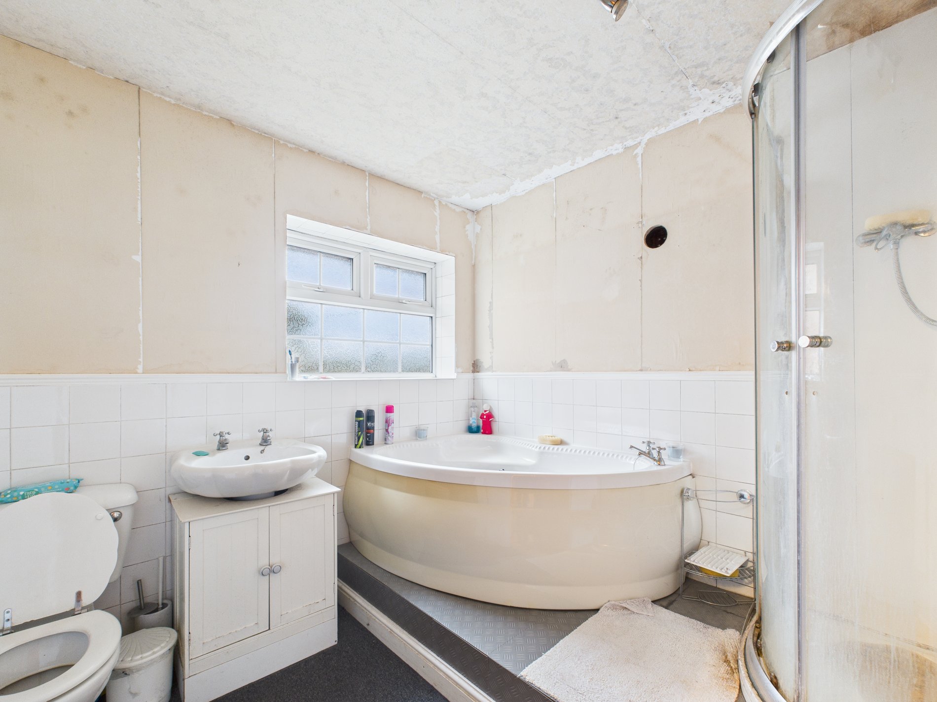 3 bed semi-detached house for sale in Tuxford Road, Boughton, NG22  - Property Image 8