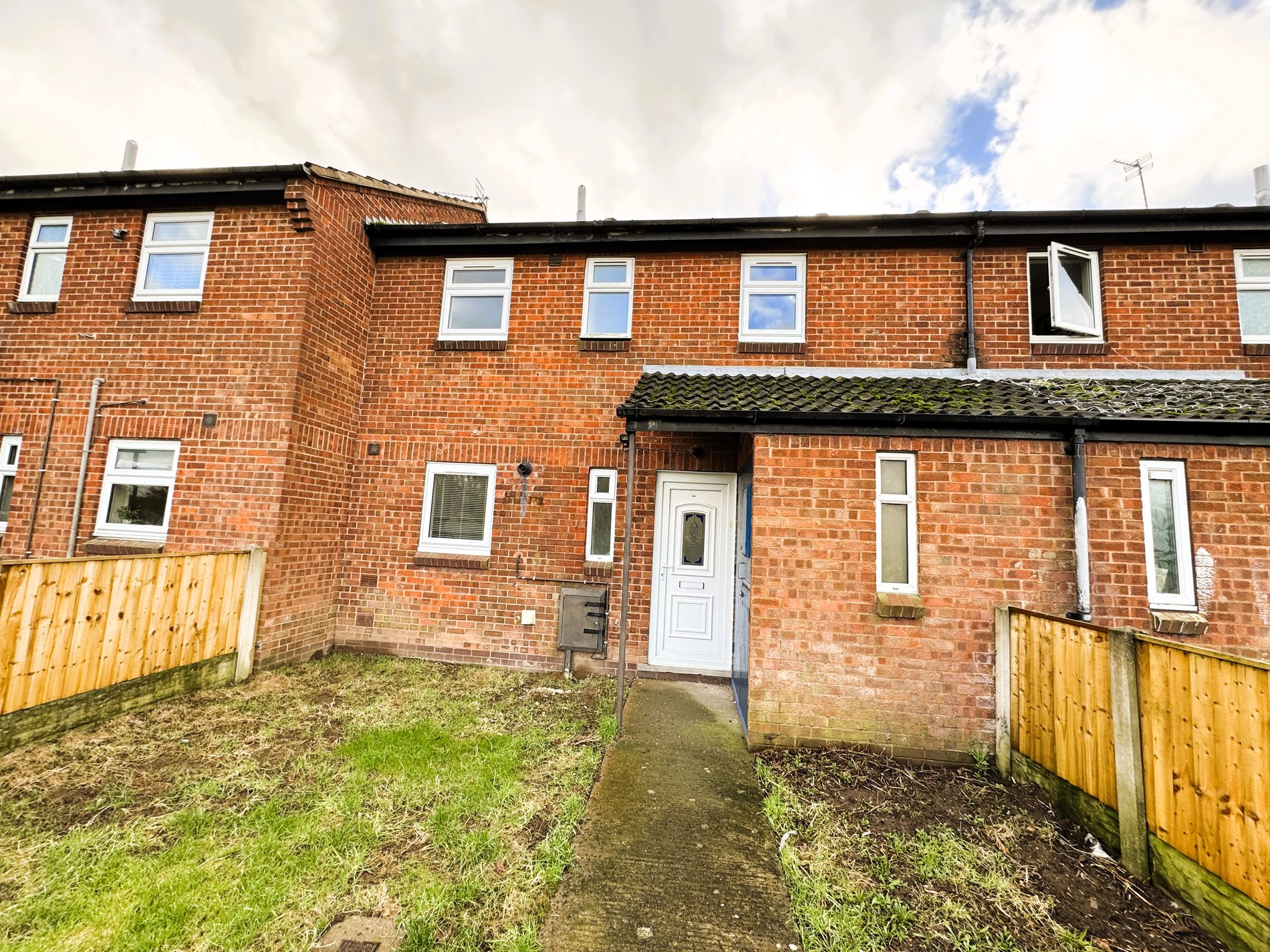 3 bed terraced house to rent in Bentinck Close, Boughton, NG22  - Property Image 1