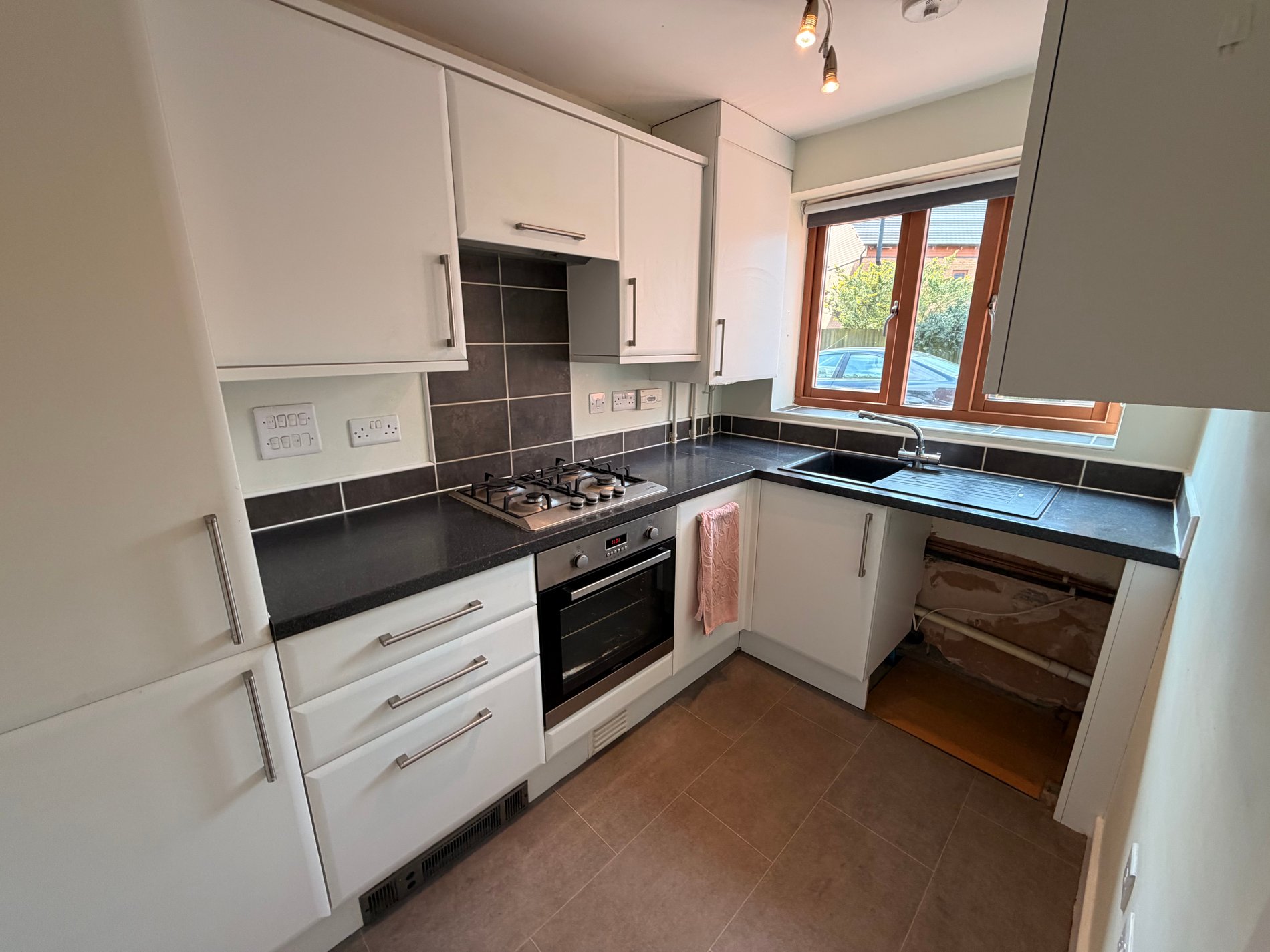 3 bed end of terrace house to rent in Lavender Close, New Ollerton, NG22  - Property Image 4