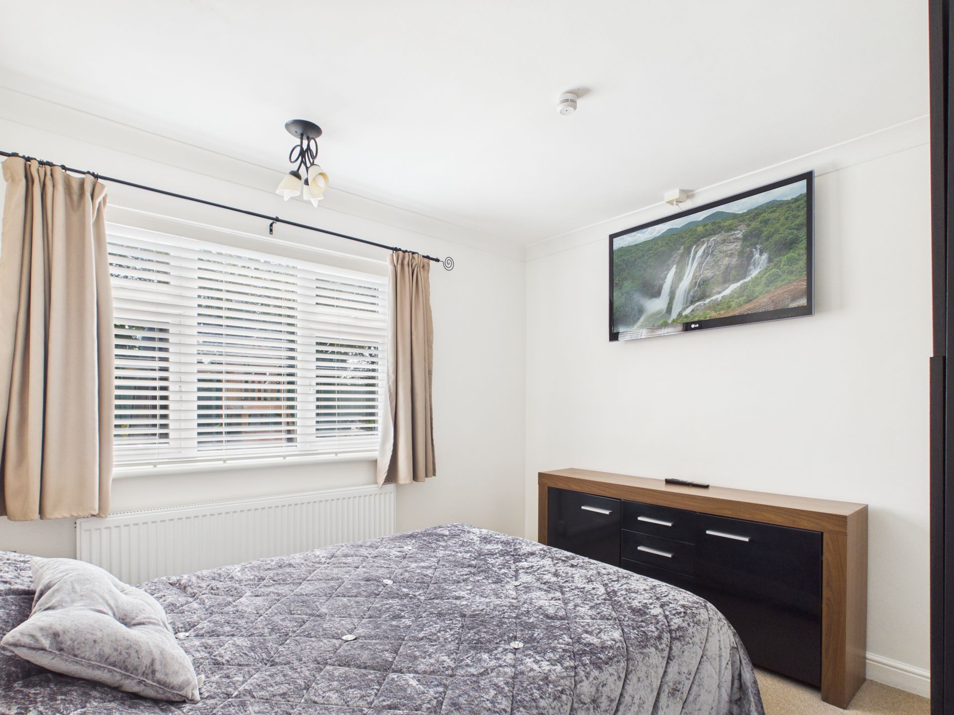 3 bed bungalow for sale in Fairweather Close, Boughton, NG22  - Property Image 14