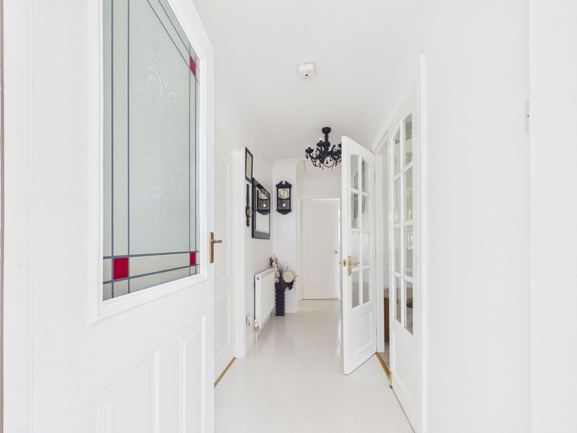 3 bed bungalow for sale in Fairweather Close, Boughton, NG22  - Property Image 3