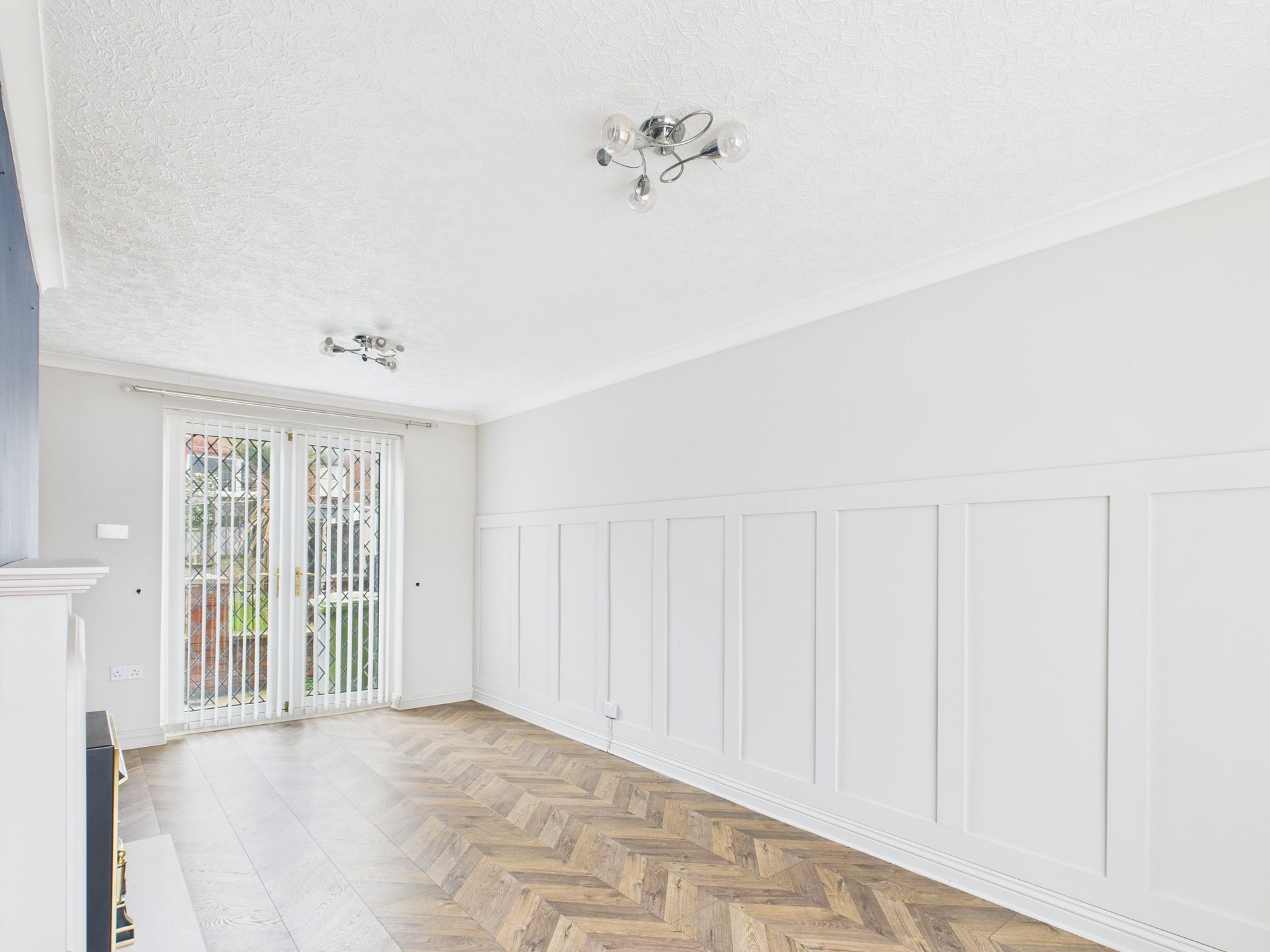 3 bed semi-detached house for sale in Whitewater Road, New Ollerton, NG22  - Property Image 2