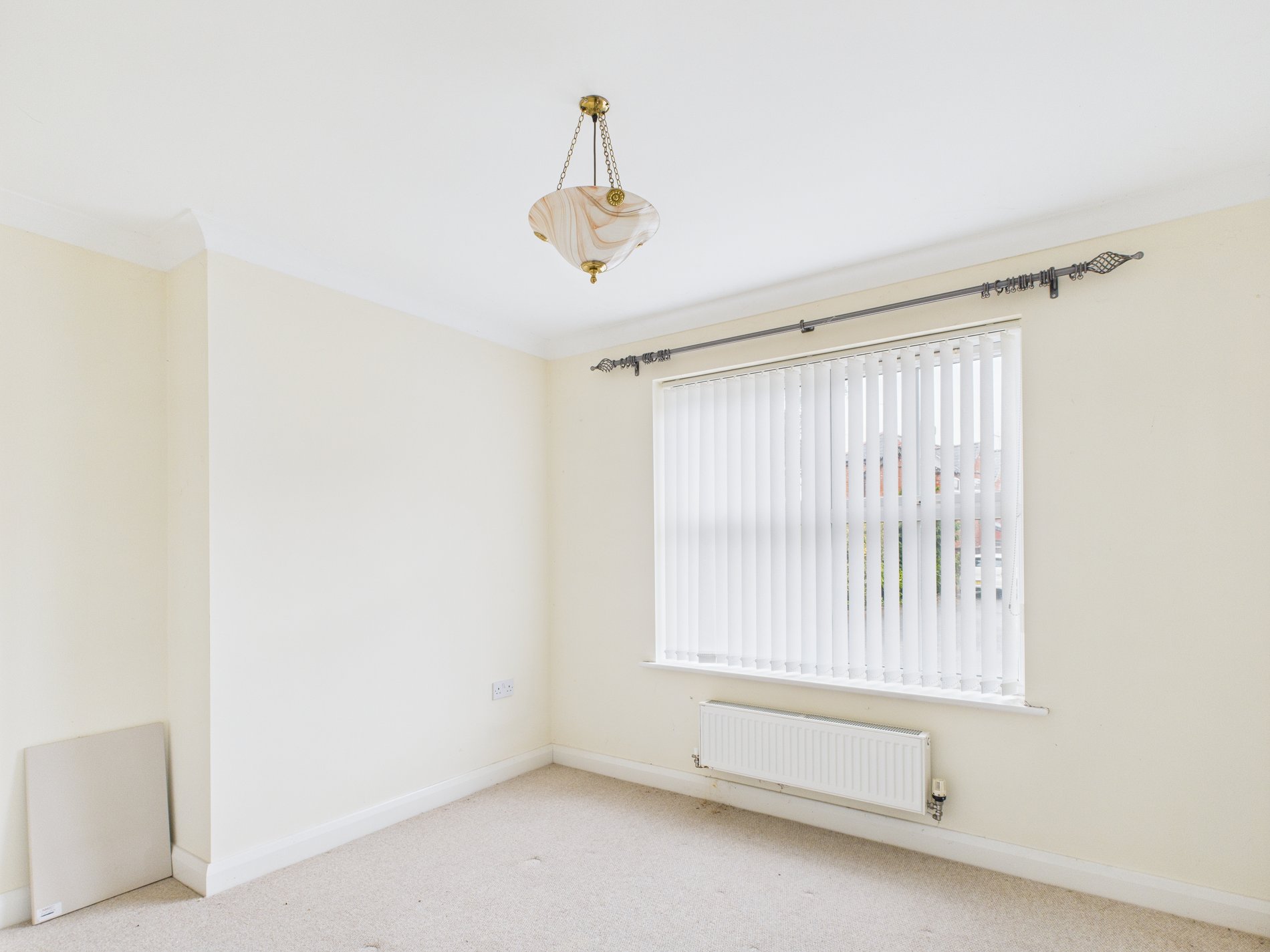 4 bed detached house for sale in Occupation Lane, Edwinstowe, NG21  - Property Image 4