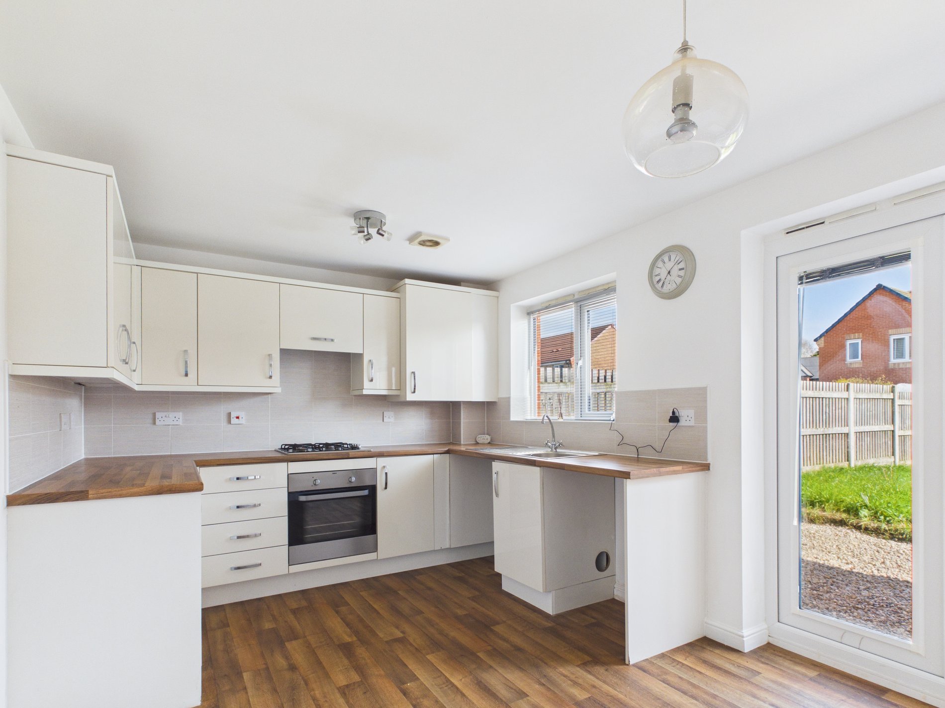 3 bed semi-detached house for sale in Griffin Road, New Ollerton, NG22  - Property Image 4