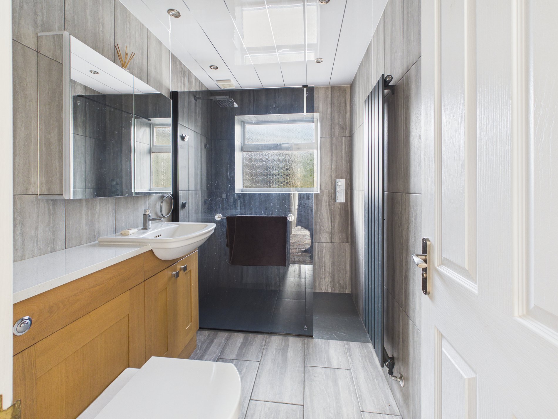 3 bed semi-detached house for sale in Hazel Road, New Ollerton, NG22  - Property Image 8