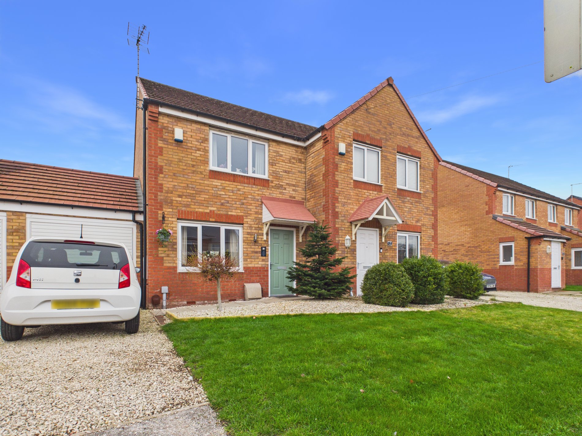 2 bed semi-detached house for sale in Whinney Lane, Ollerton, NG22