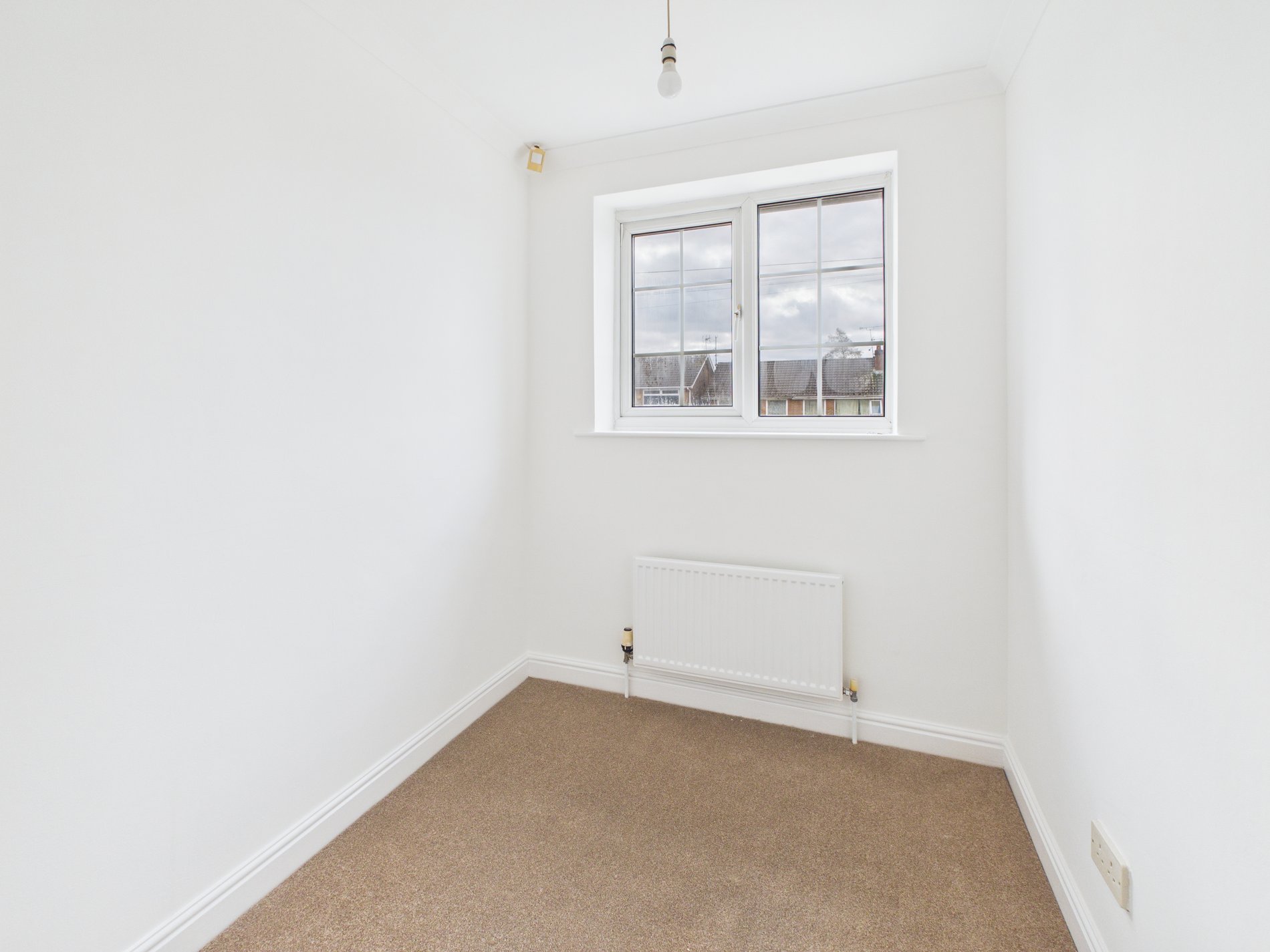 3 bed terraced house for sale in George Dere Close, New Ollerton, NG22  - Property Image 11