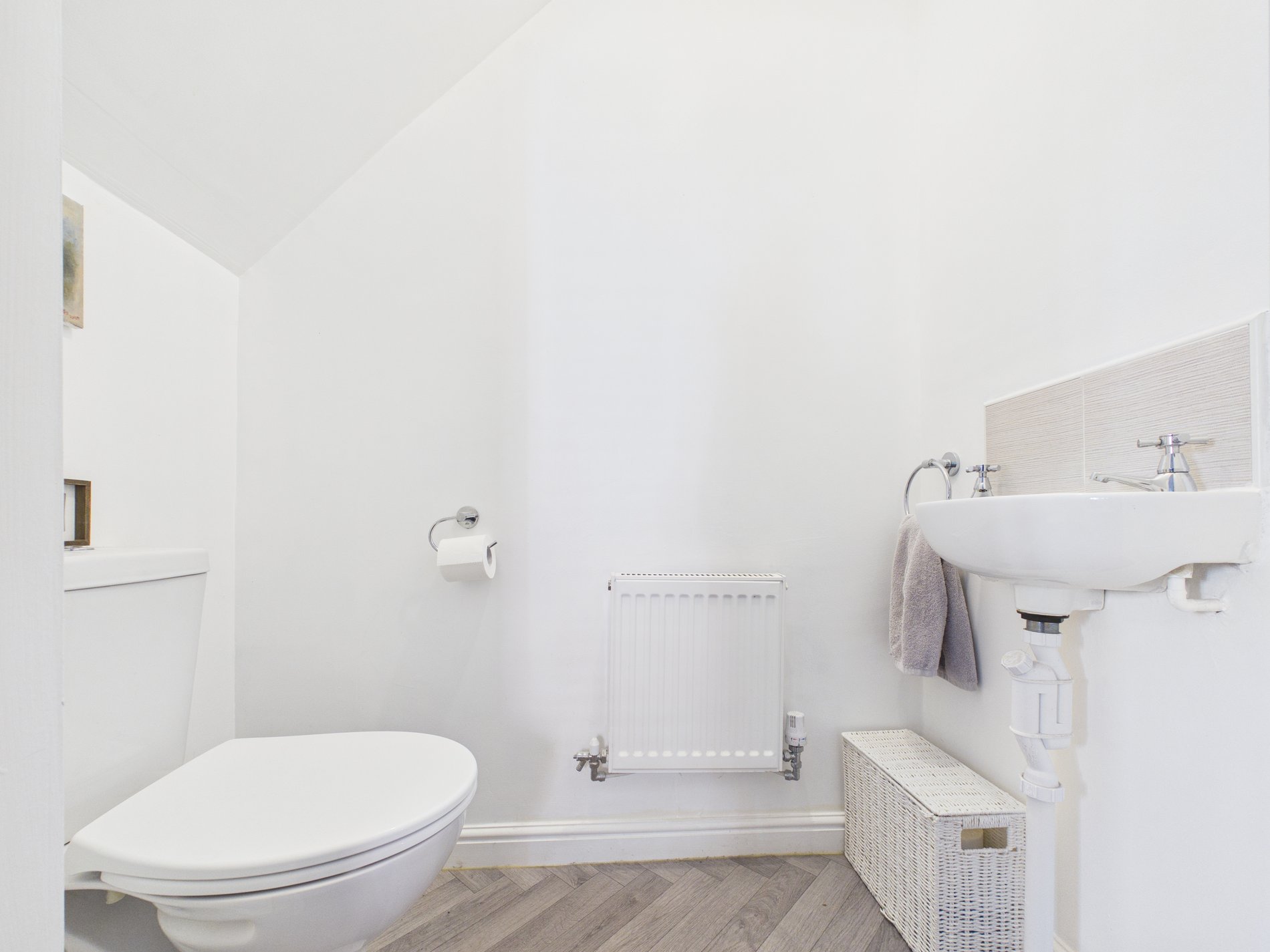 3 bed semi-detached house for sale in Griffin Road, New Ollerton, NG22  - Property Image 8