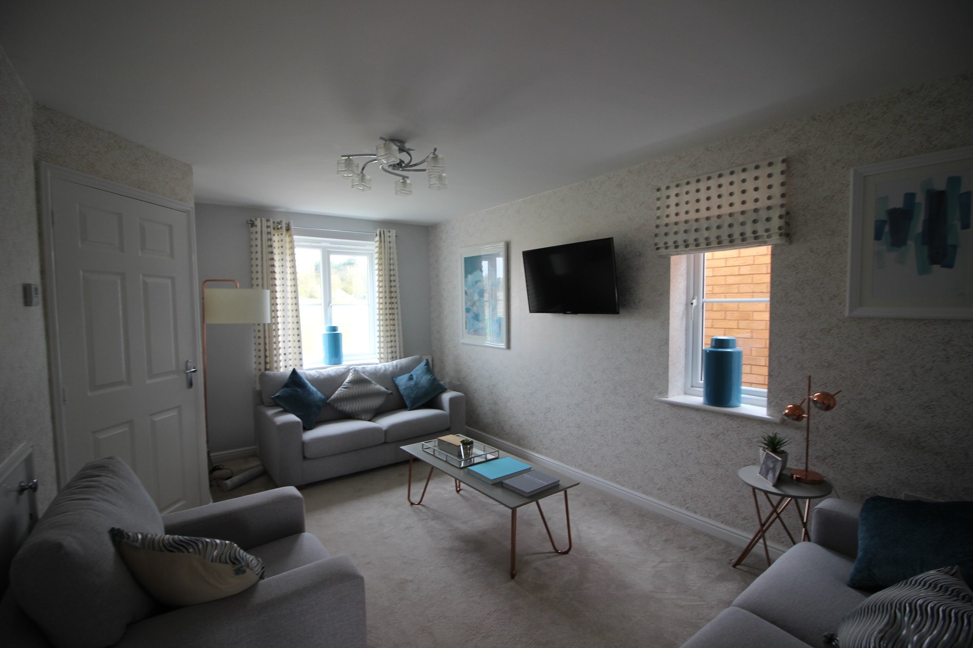 3 bed semi-detached house to rent in Sleepers Close, New Ollerton, NG22  - Property Image 2