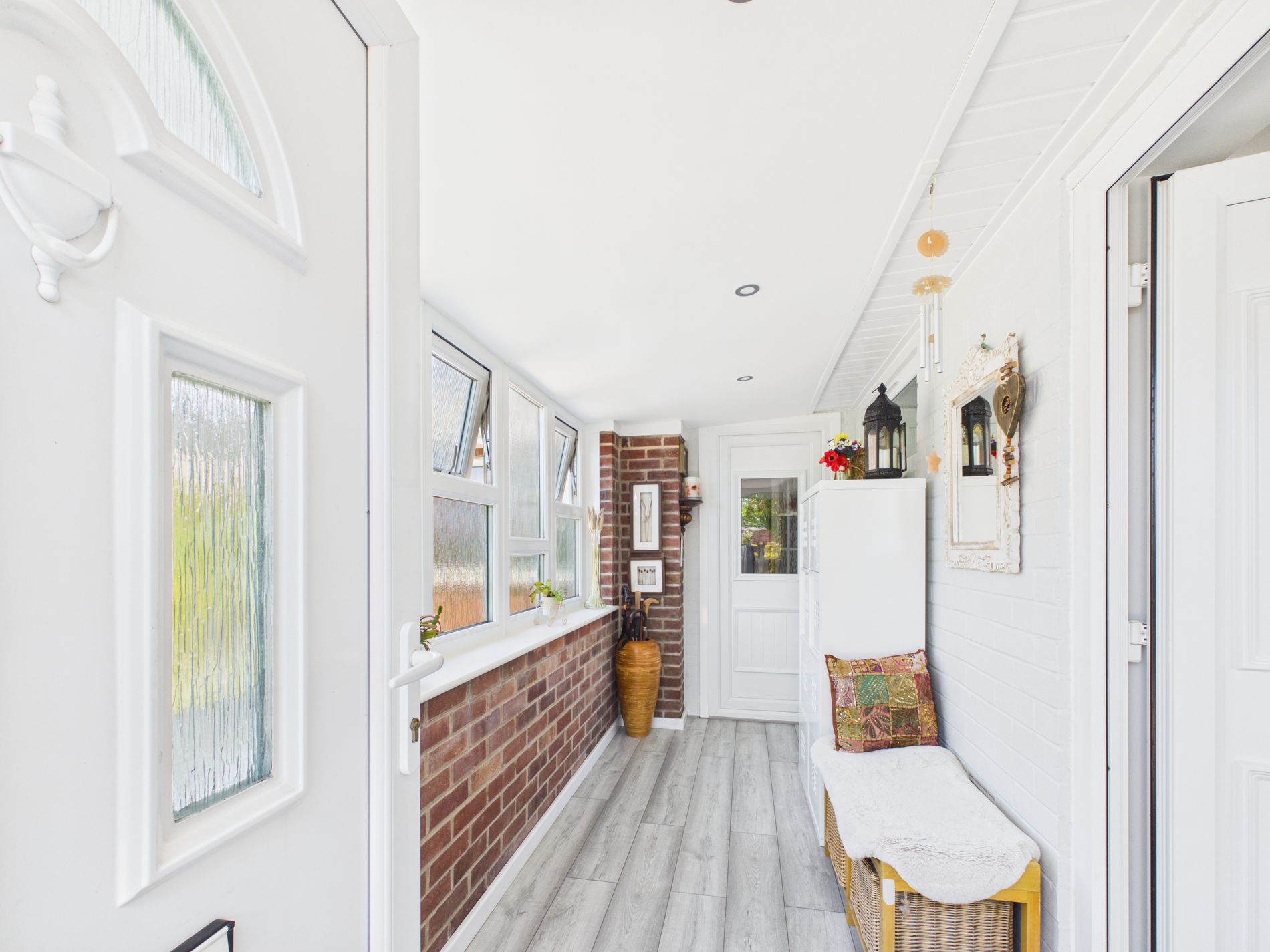 3 bed detached house for sale in Bescar Lane, Ollerton, NG22  - Property Image 3