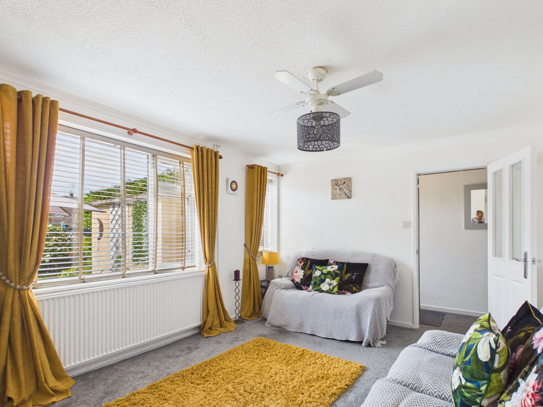 3 bed terraced house for sale in Kingsway Avenue, New Ollerton, NG22  - Property Image 5