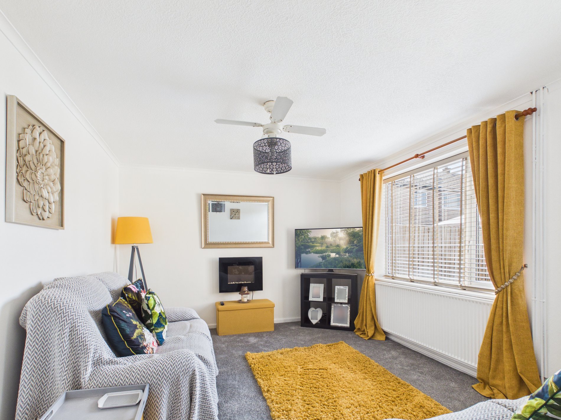 3 bed terraced house for sale in Kingsway Avenue, New Ollerton, NG22  - Property Image 4