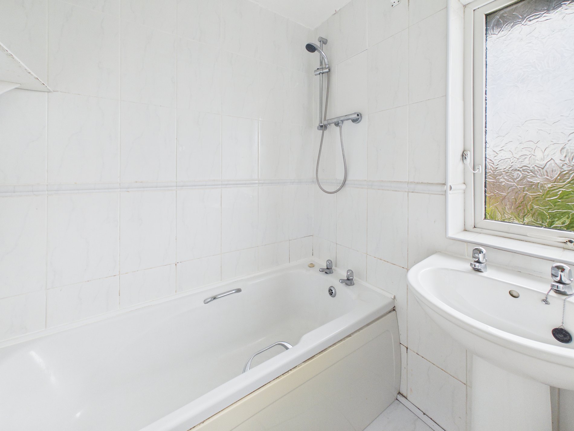 3 bed semi-detached house for sale in Whitewater Road, New Ollerton, NG22  - Property Image 9