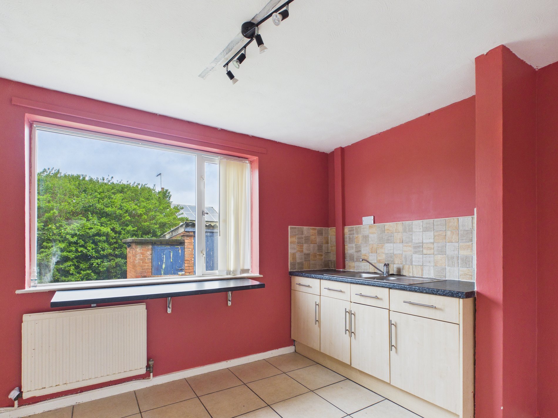 3 bed semi-detached house for sale in Whitewater Road, New Ollerton, NG22  - Property Image 2