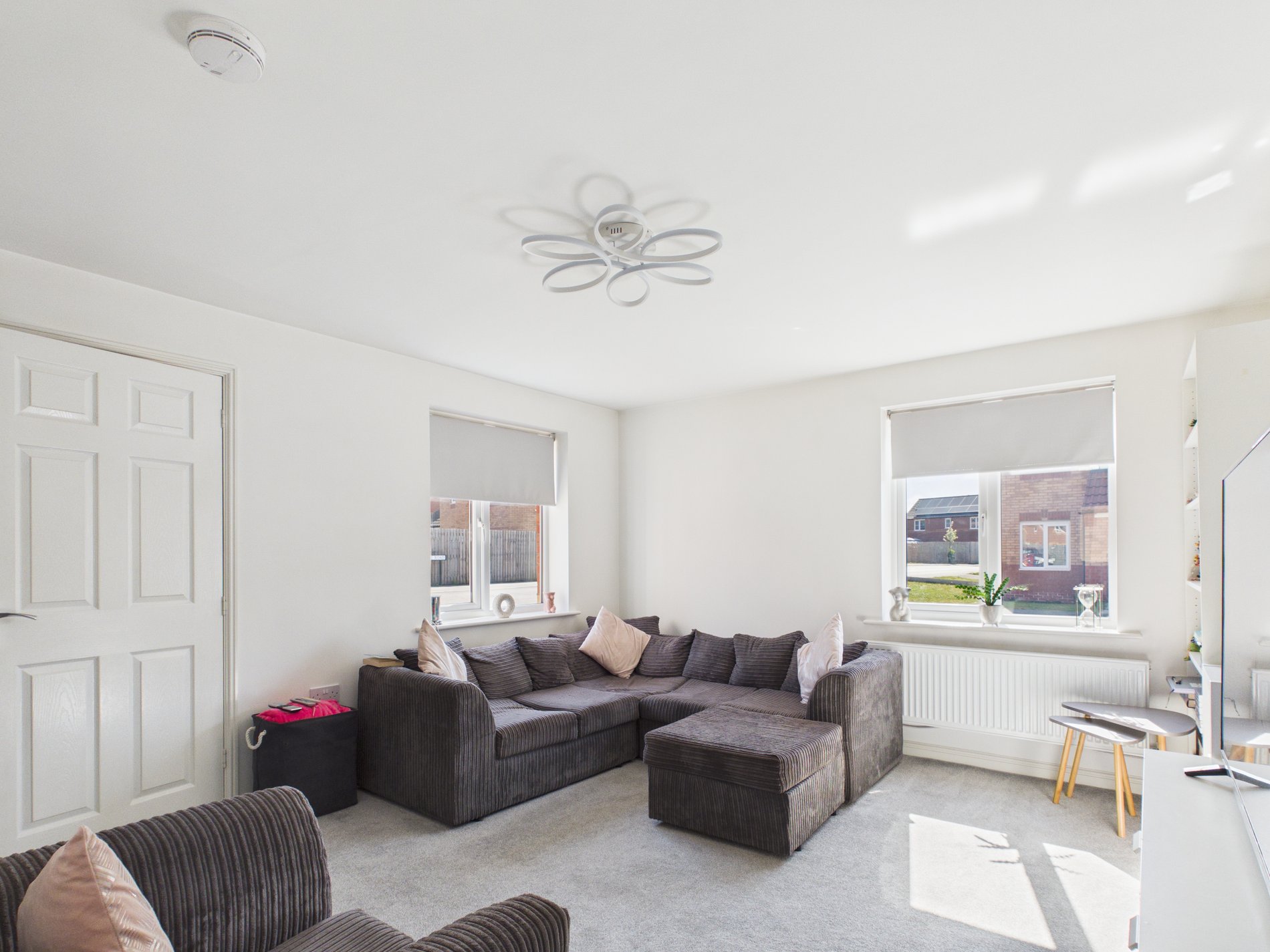2 bed semi-detached house for sale in Riverdale Road, New Ollerton, NG22  - Property Image 2