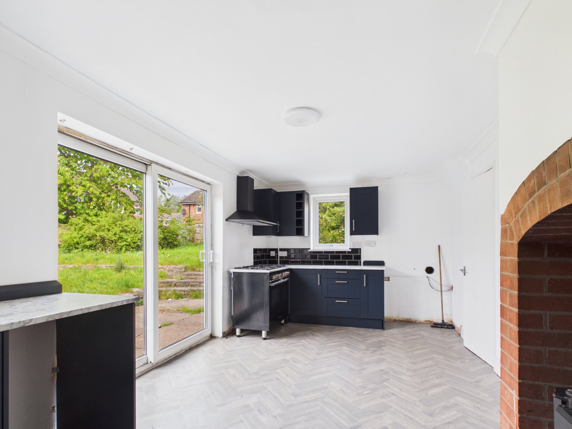 3 bed semi-detached house for sale in Laxton Drive, Meden Vale, NG20  - Property Image 3