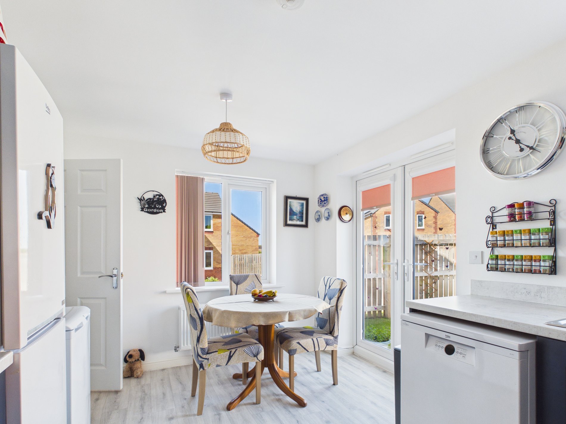 3 bed detached house for sale in Peter Way, Bilsthorpe, NG22  - Property Image 4