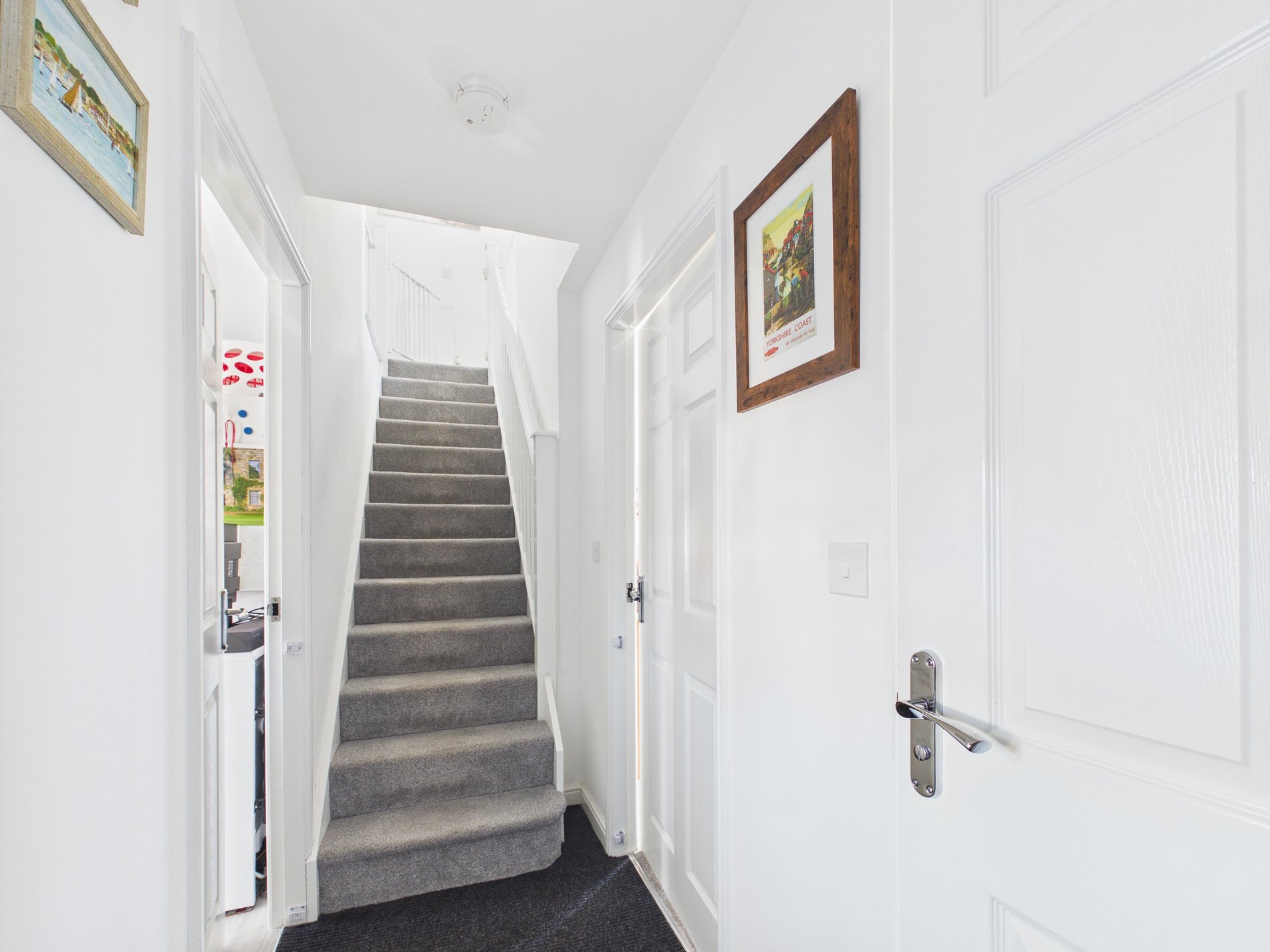3 bed detached house for sale in Peter Way, Bilsthorpe, NG22  - Property Image 9
