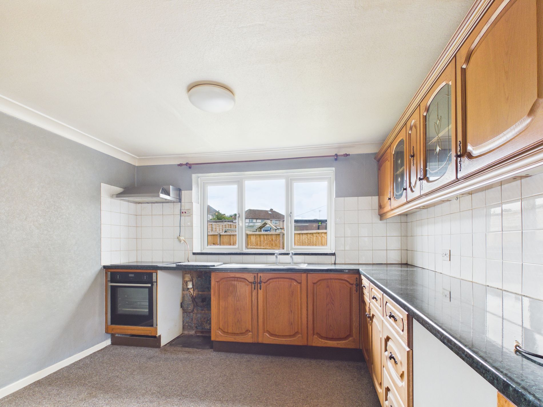 3 bed semi-detached house for sale in Dove Croft, New Ollerton, NG22  - Property Image 5