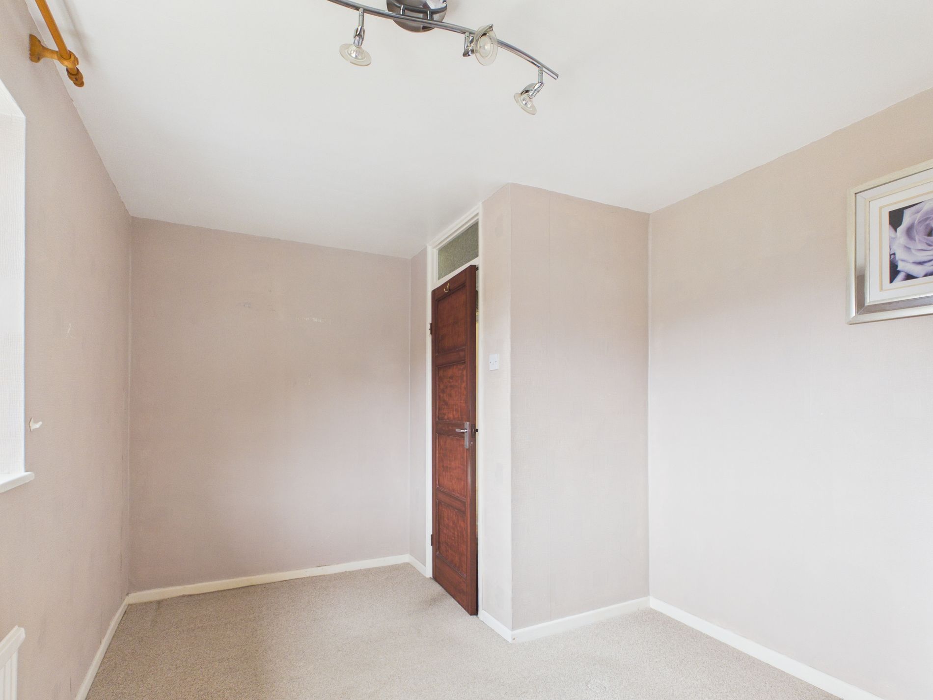 3 bed semi-detached house for sale in Dove Croft, New Ollerton, NG22  - Property Image 10