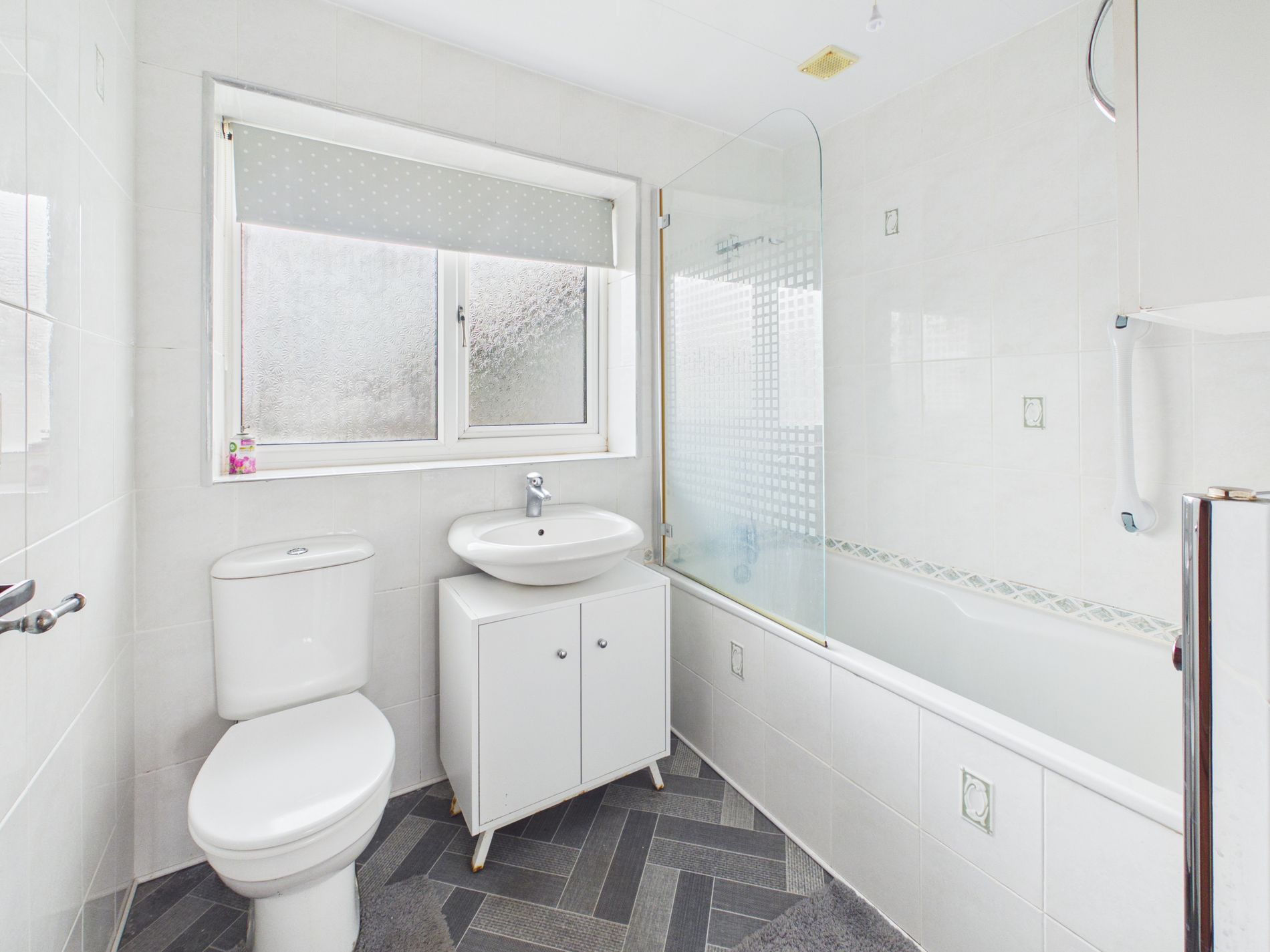 3 bed semi-detached house for sale in Dove Croft, New Ollerton, NG22  - Property Image 12
