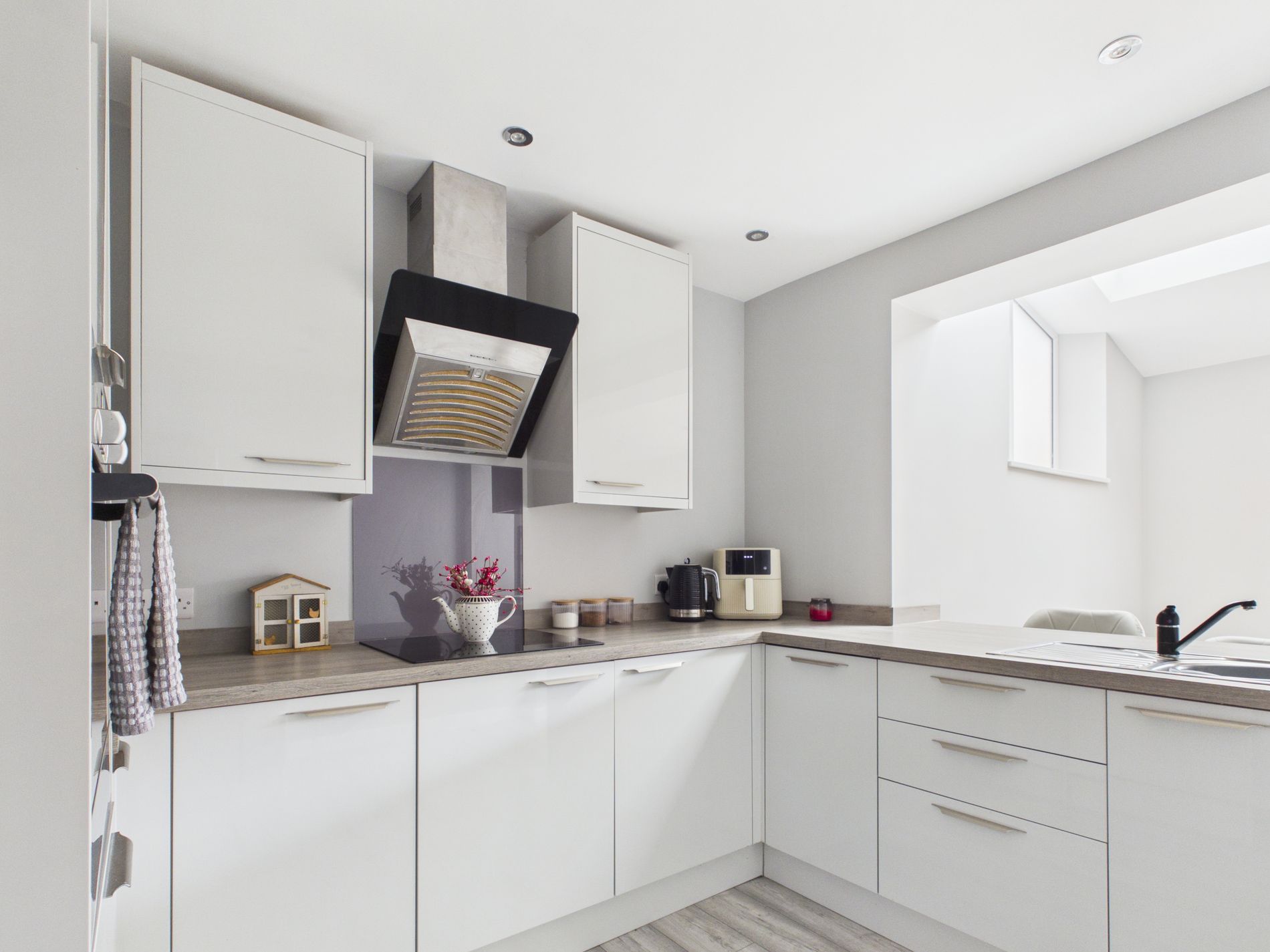 3 bed semi-detached house for sale in Whinney Lane, New Ollerton, NG22  - Property Image 3