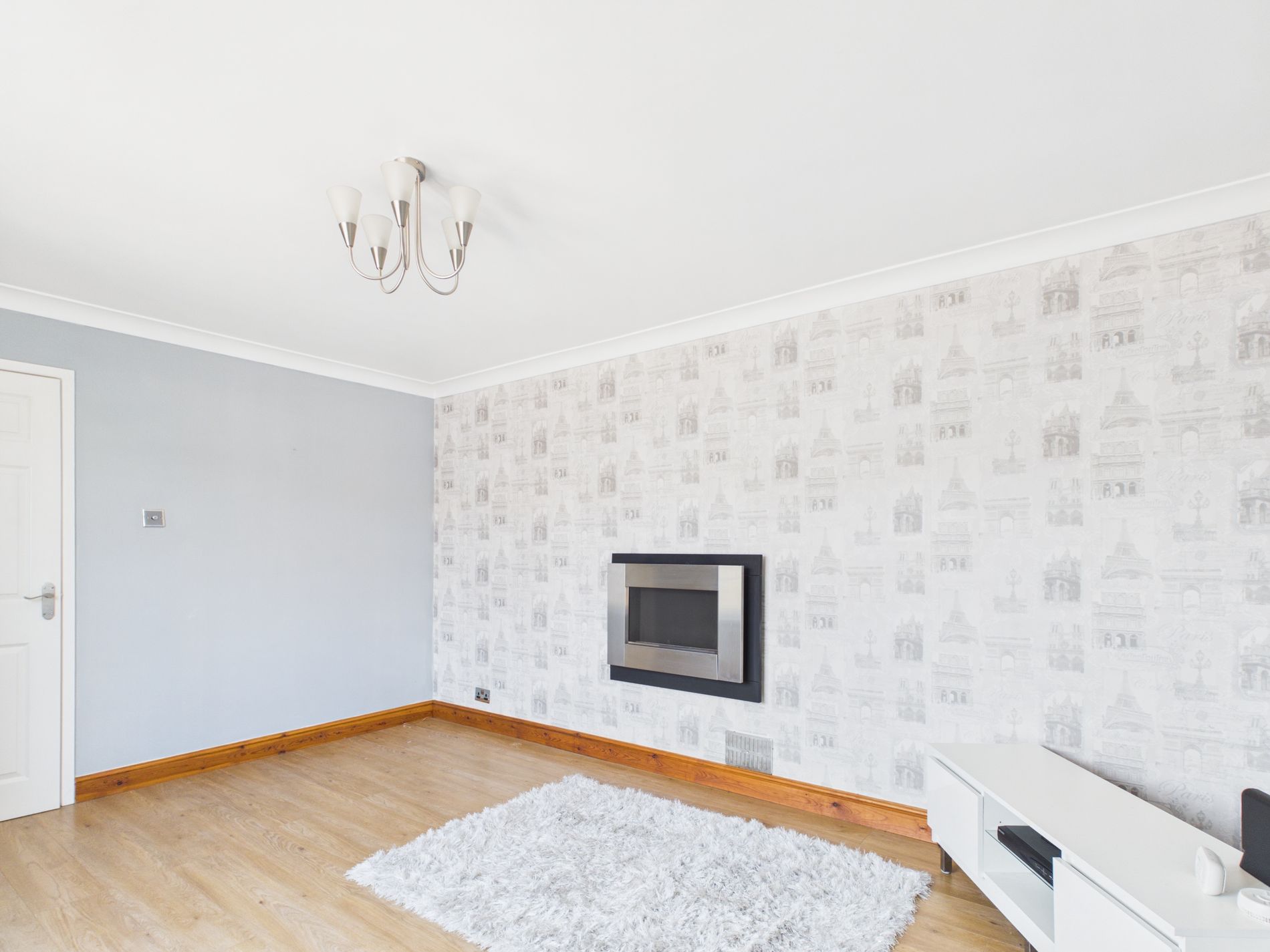 3 bed semi-detached house for sale in Birklands Avenue, New Ollerton, NG22  - Property Image 5