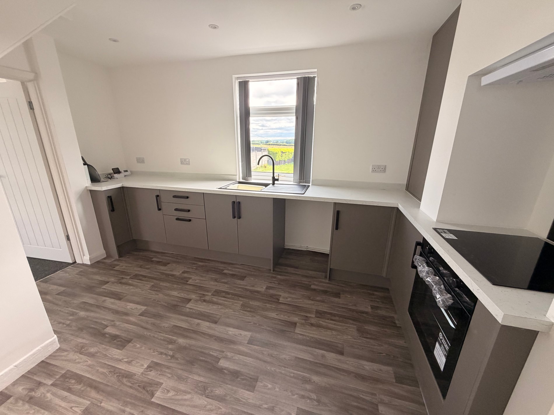 3 bed terraced house to rent in Devonshire Drive, Langwith, NG20  - Property Image 4