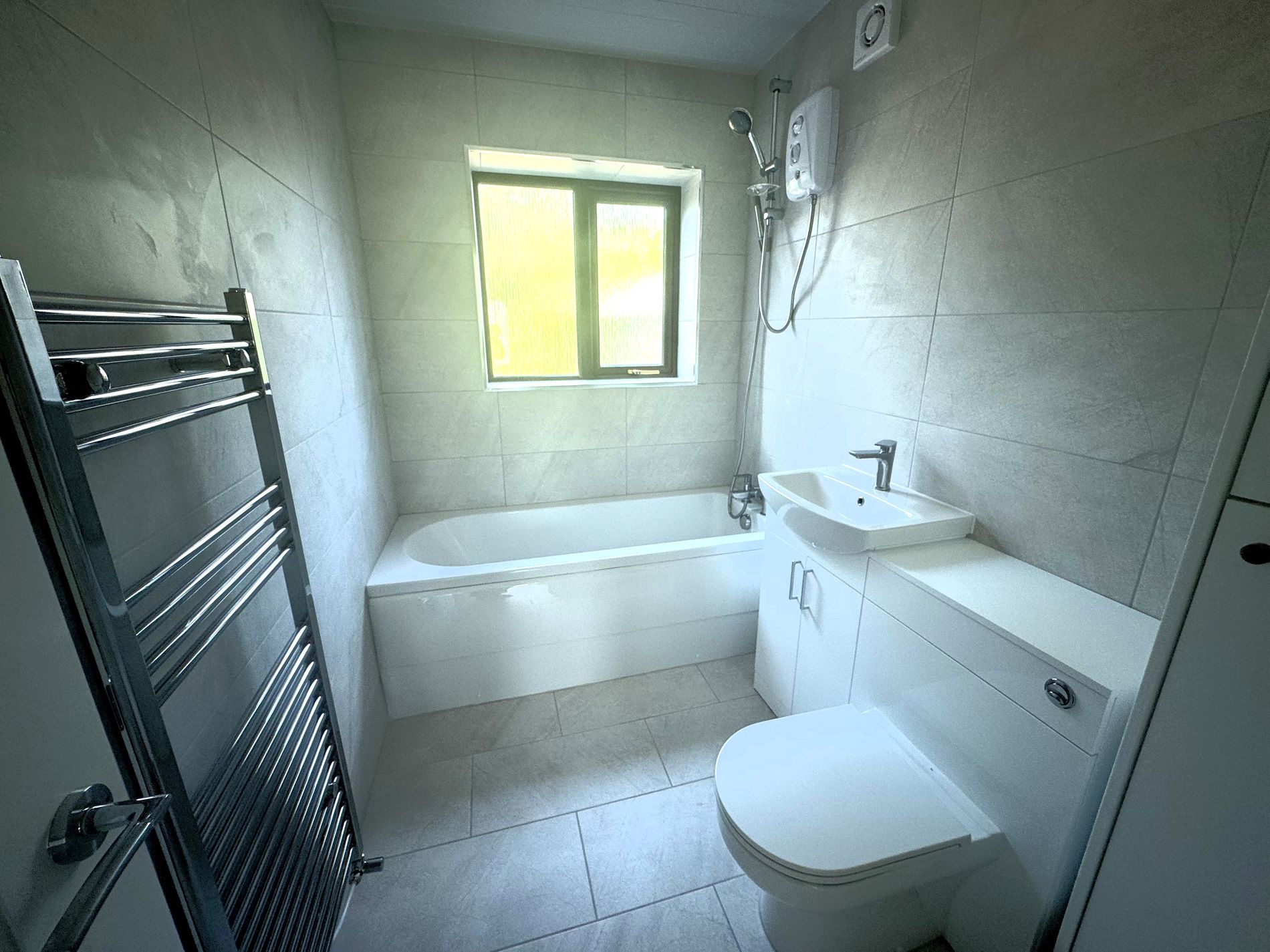 3 bed semi-detached house to rent in Forest Road, New Ollerton, NG22  - Property Image 5