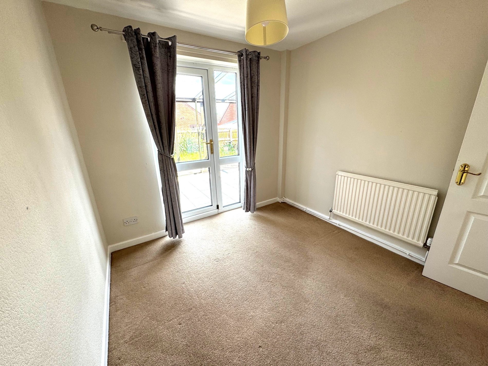 2 bed bungalow to rent in Woodhead Close, Edwinstowe, NG21  - Property Image 8