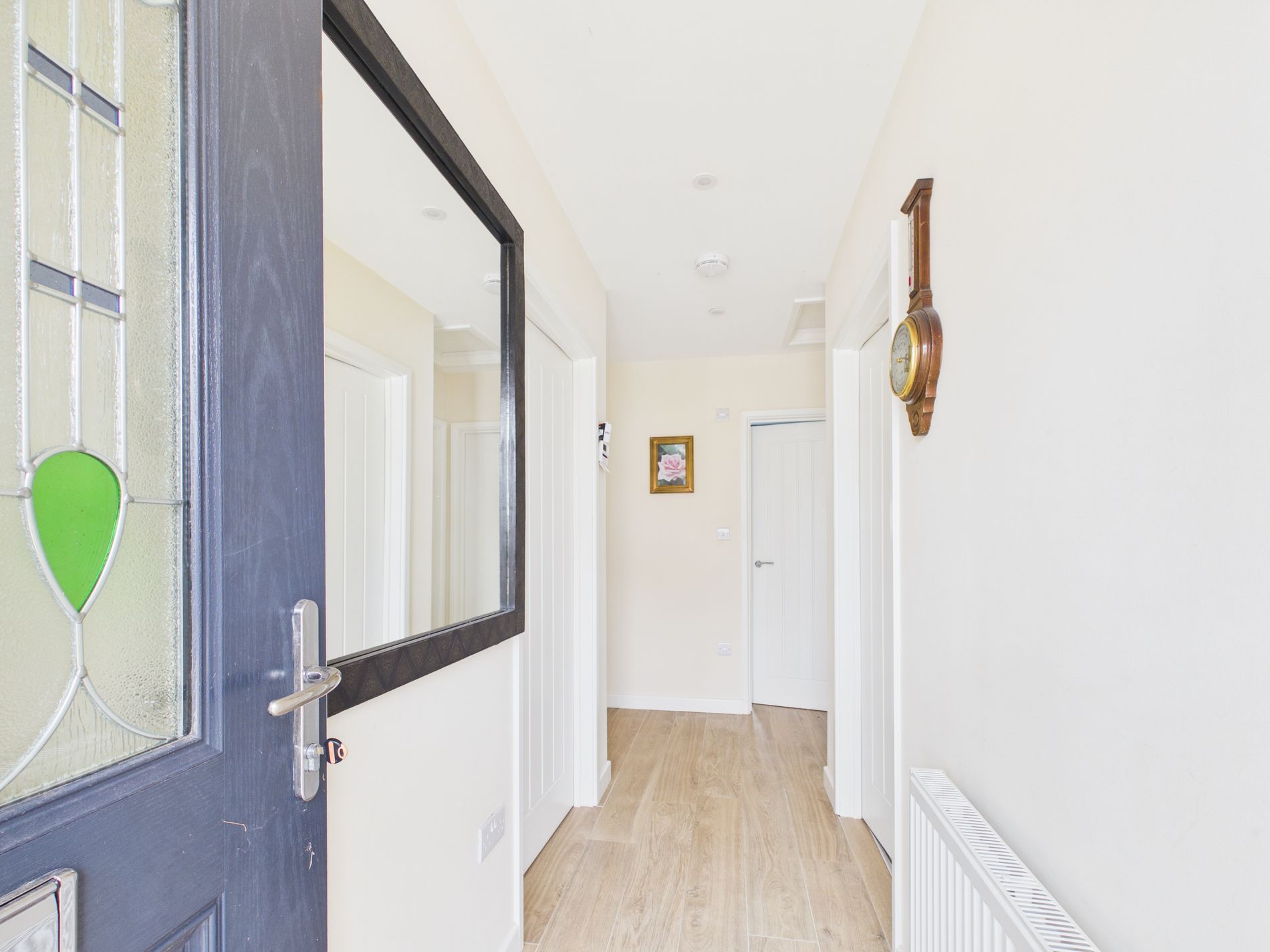 2 bed bungalow for sale in Holly Rise, New Ollerton, NG22  - Property Image 2