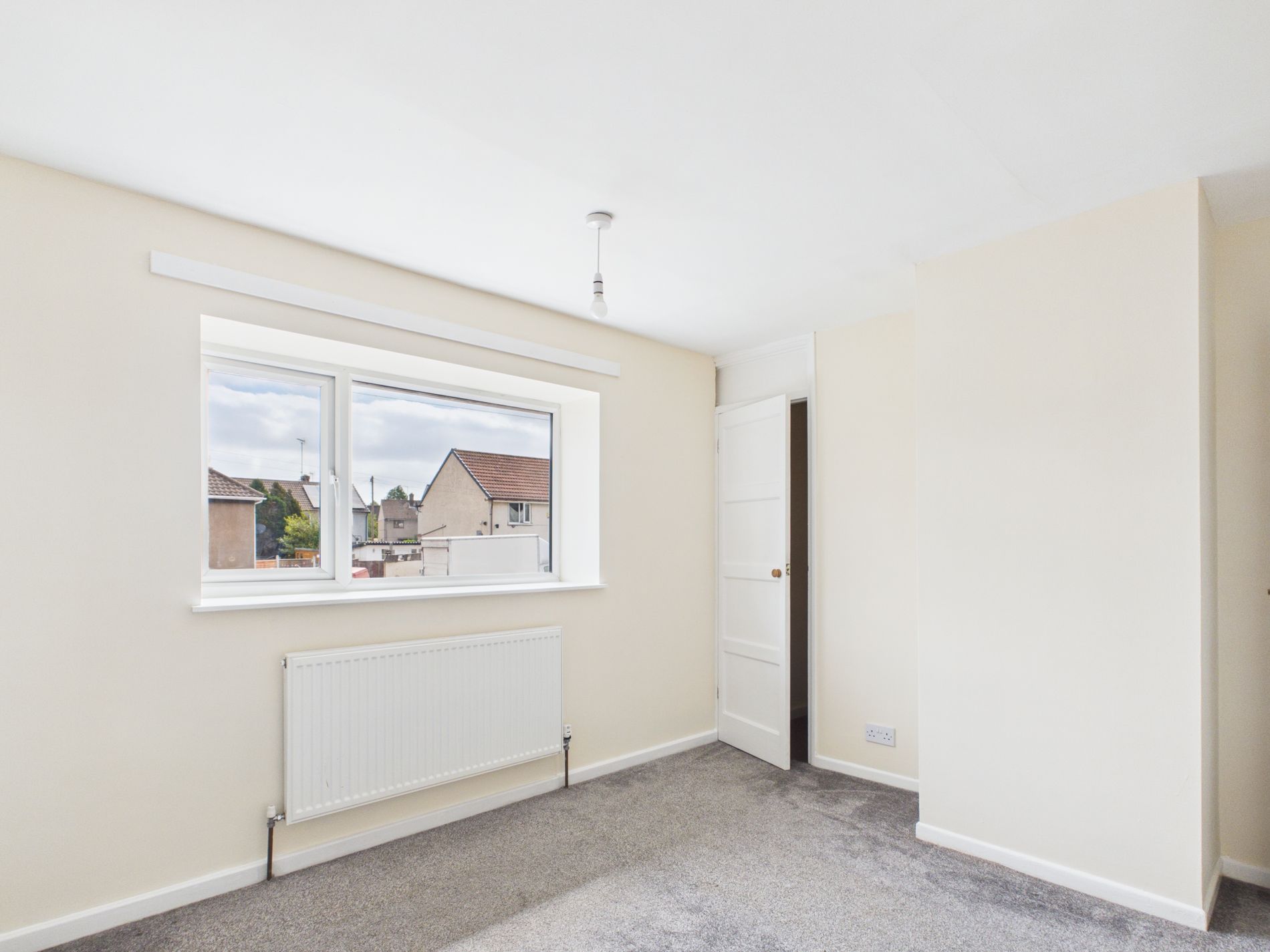 3 bed semi-detached house for sale in Dove Croft, New Ollerton, NG22  - Property Image 9