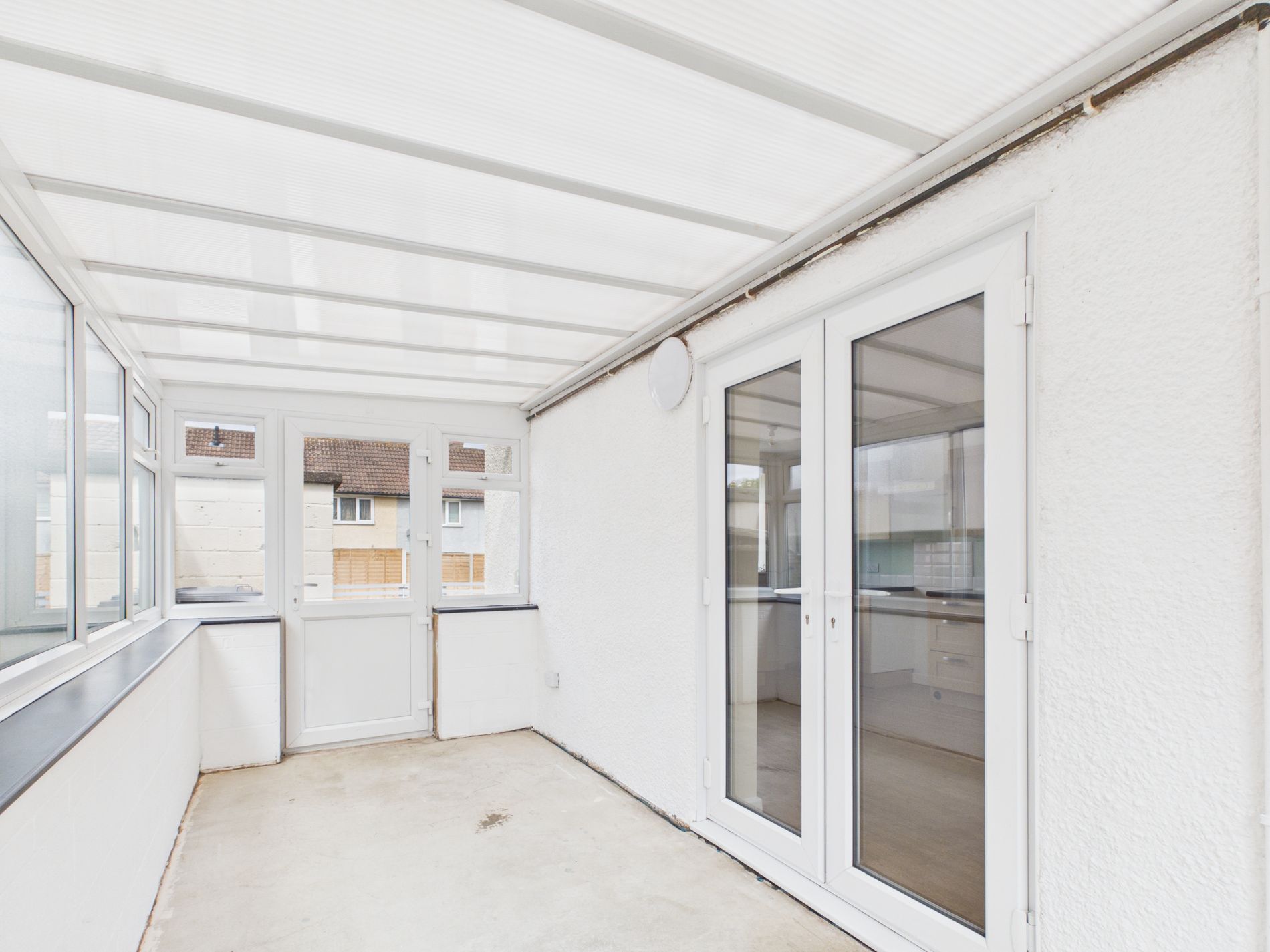 3 bed semi-detached house for sale in Dove Croft, New Ollerton, NG22  - Property Image 8