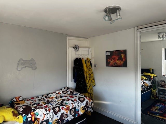 3 bed terraced house for sale in Stuart Avenue, New Ollerton, NG22  - Property Image 9