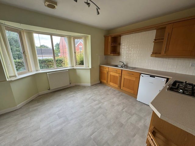 3 bed town house to rent in Guylers Hill Drive, Clipstone Village, NG21  - Property Image 4