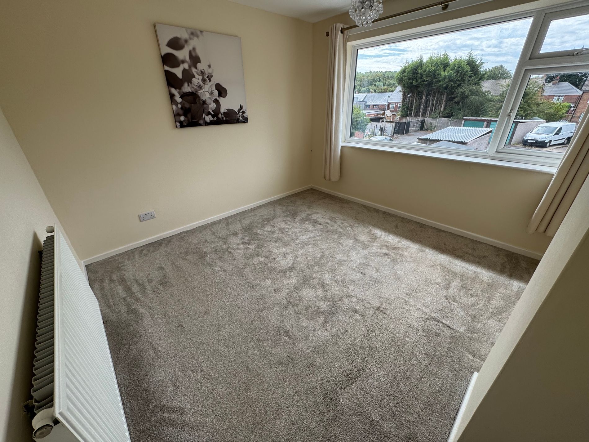 3 bed semi-detached house to rent in Hawthorn Drive, New Ollerton, NG22  - Property Image 8