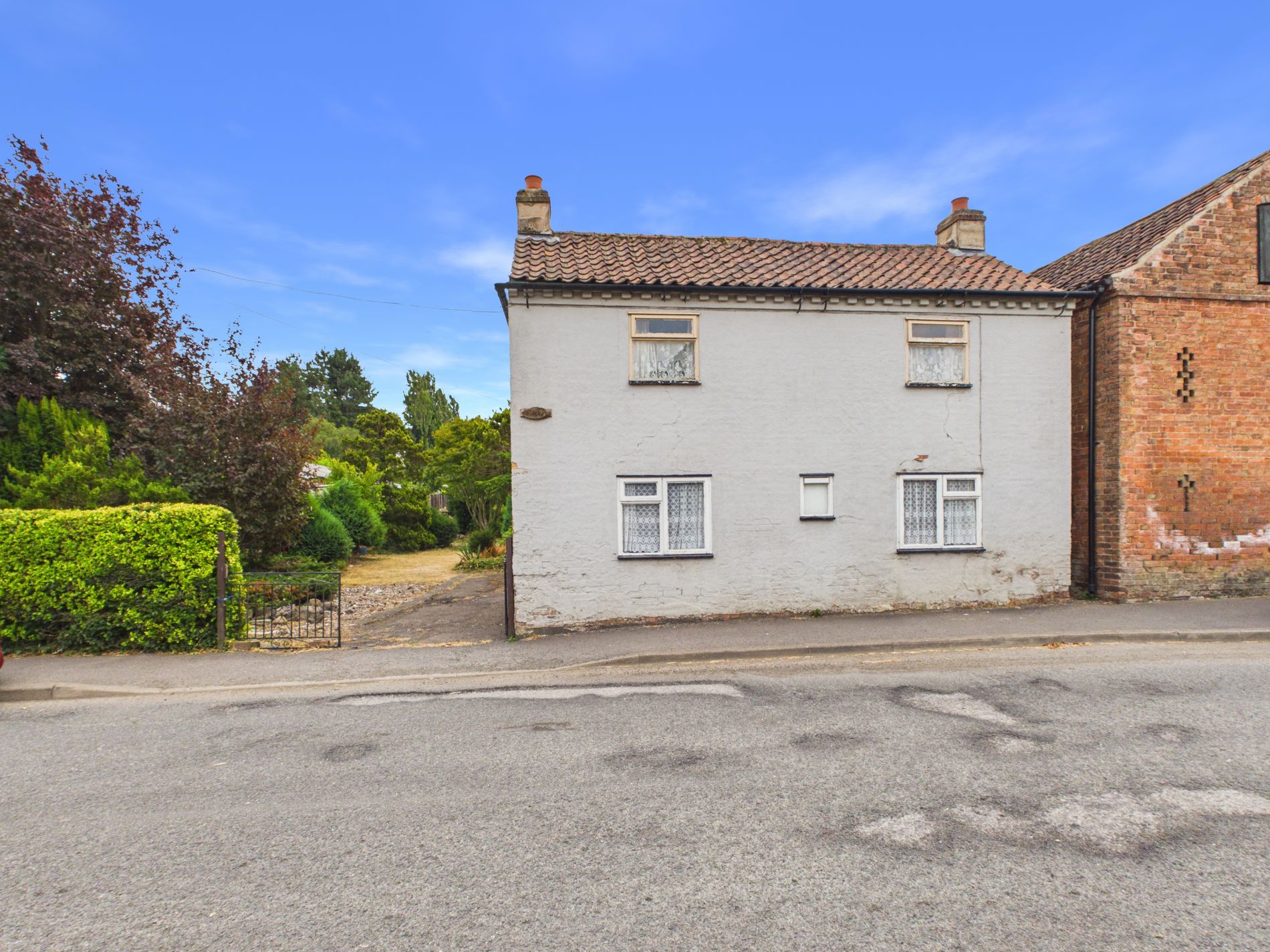 3 bed detached house for sale in Weston Road, Egmanton, NG22