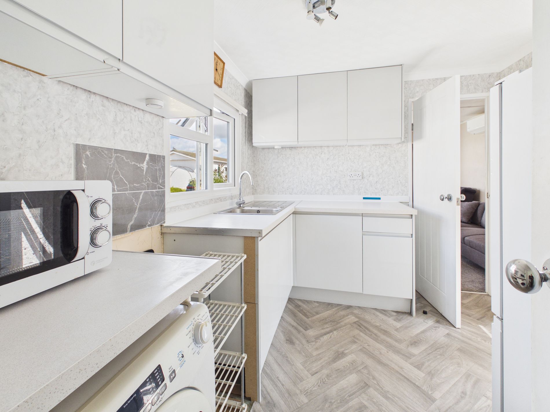 2 bed for sale in Sherwood Park, Walesby, NG22  - Property Image 6