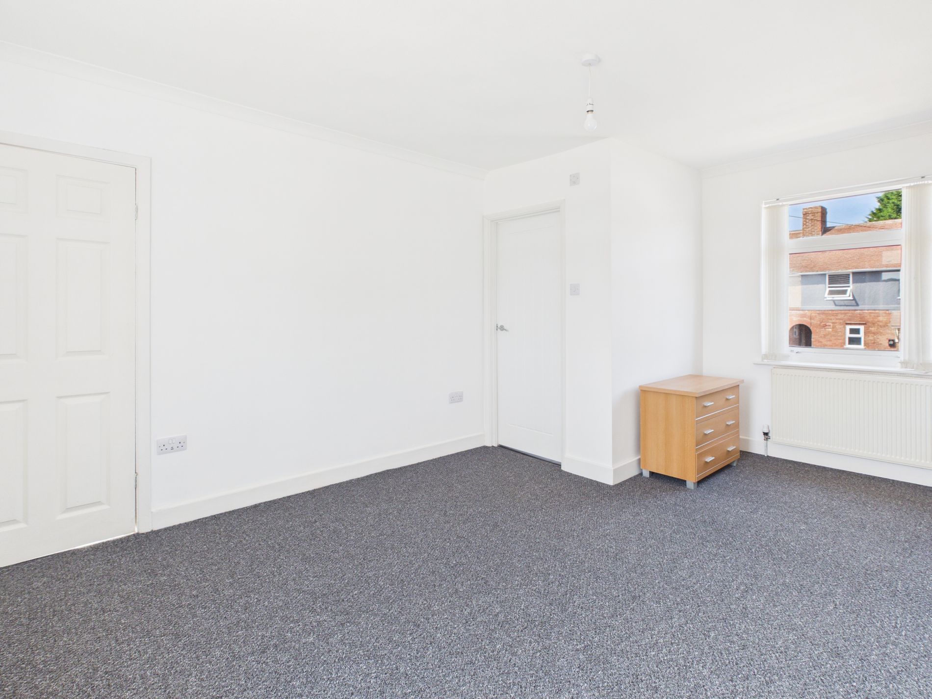 3 bed terraced house for sale in Devonshire Drive, Langwith, NG20  - Property Image 9