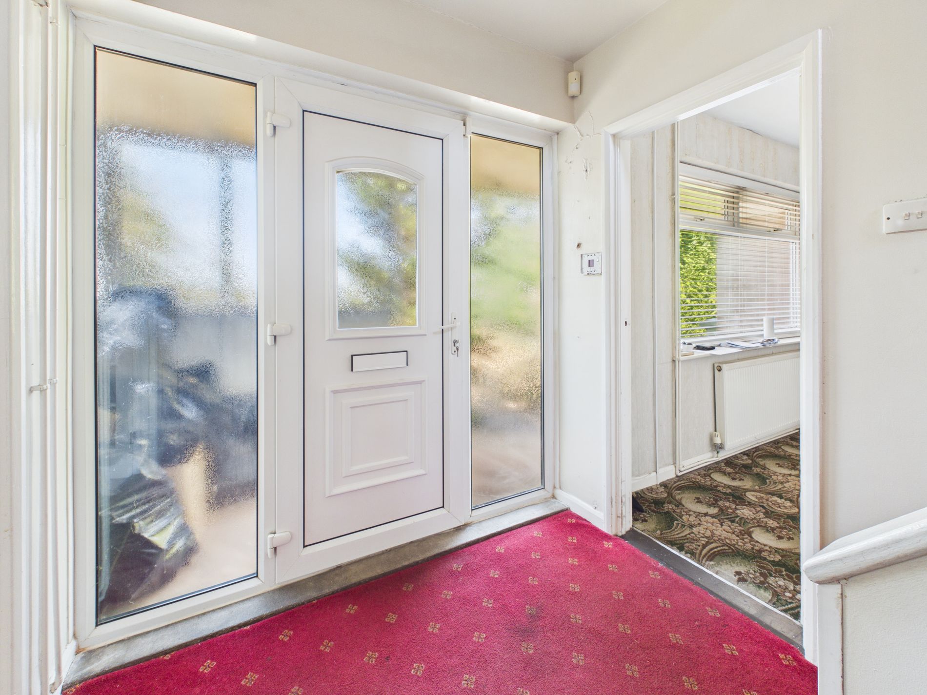 3 bed detached house for sale in Griceson Close, Ollerton, NG22  - Property Image 2