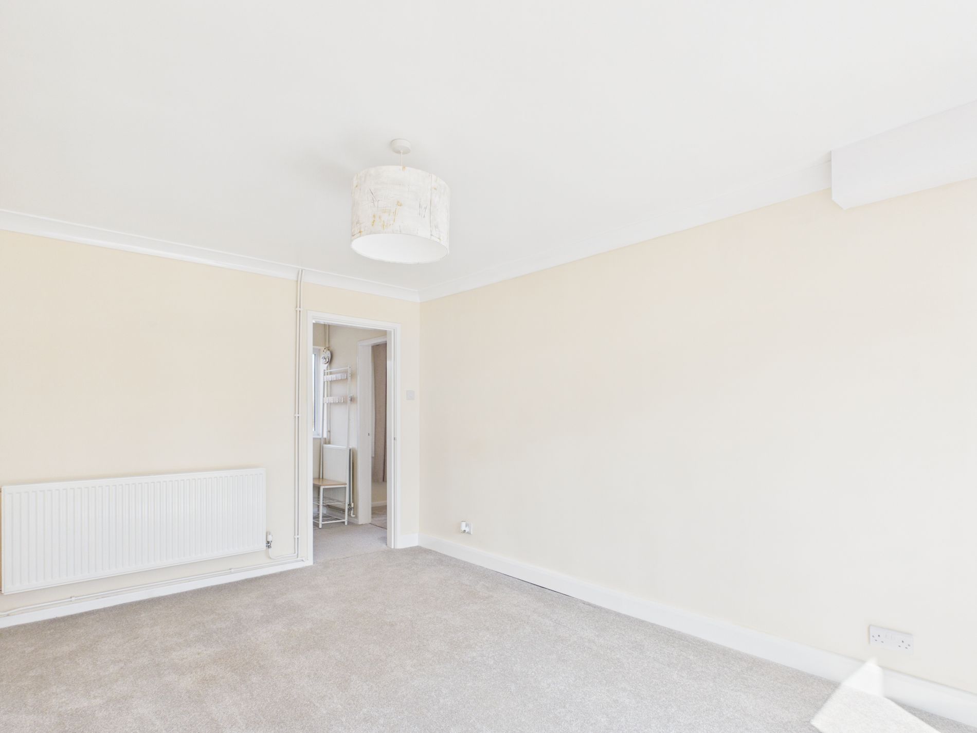 3 bed semi-detached house for sale in Hawthorn Drive, New Ollerton, NG22  - Property Image 3